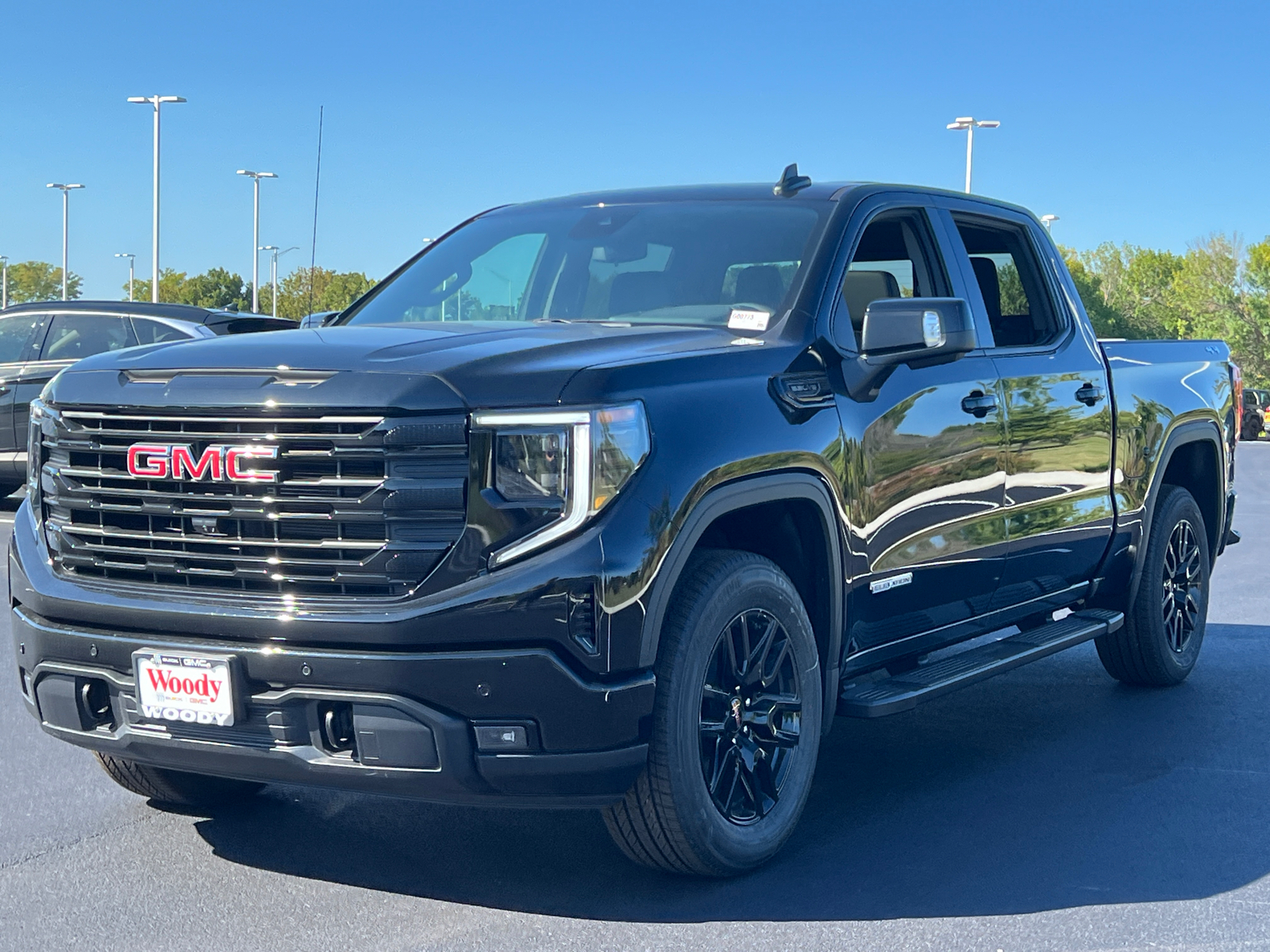 2024 GMC Sierra 1500 Elevation 4