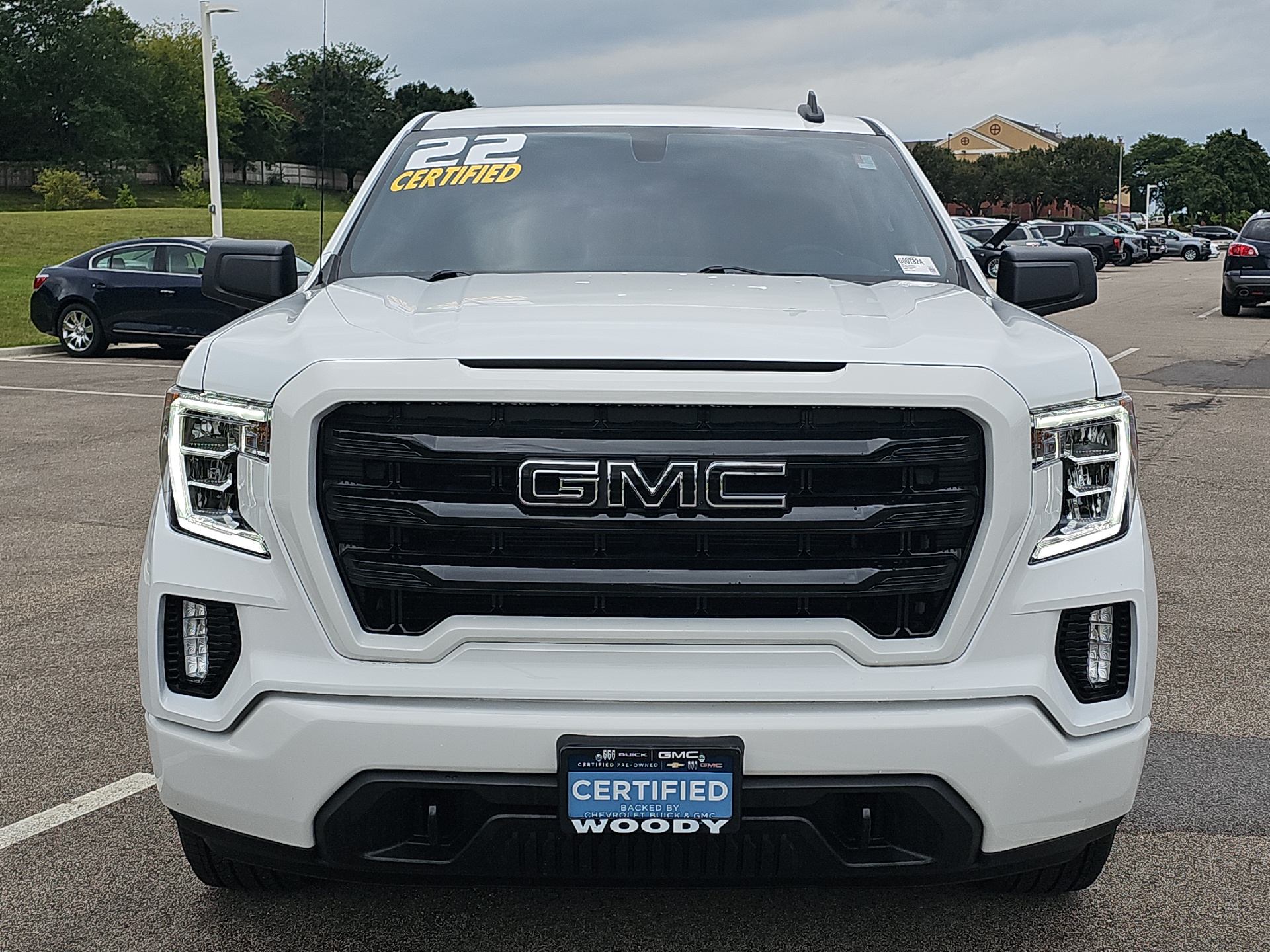 2022 GMC Sierra 1500 Limited Elevation 3