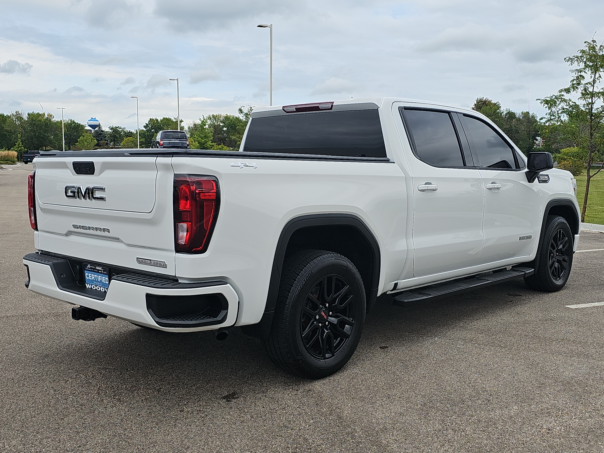 2022 GMC Sierra 1500 Limited Elevation 8