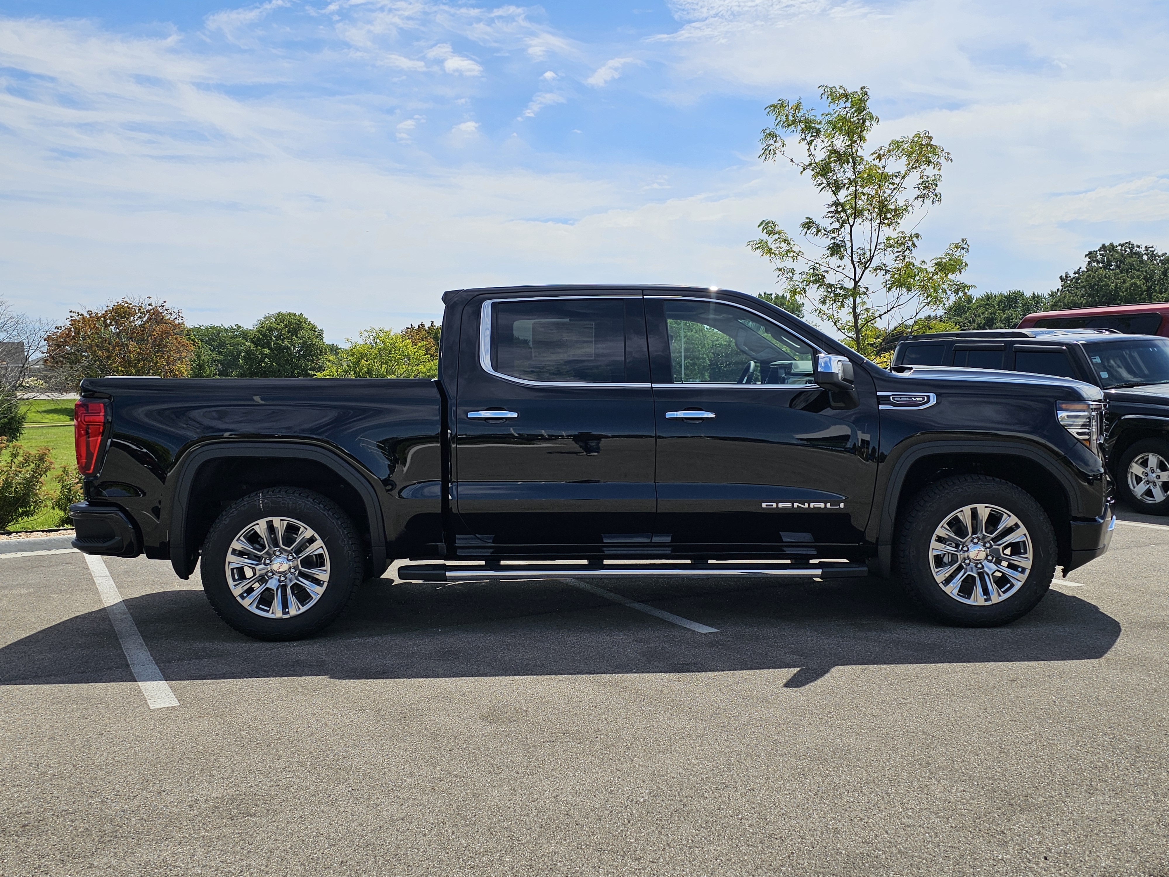 2024 GMC Sierra 1500 Denali 8