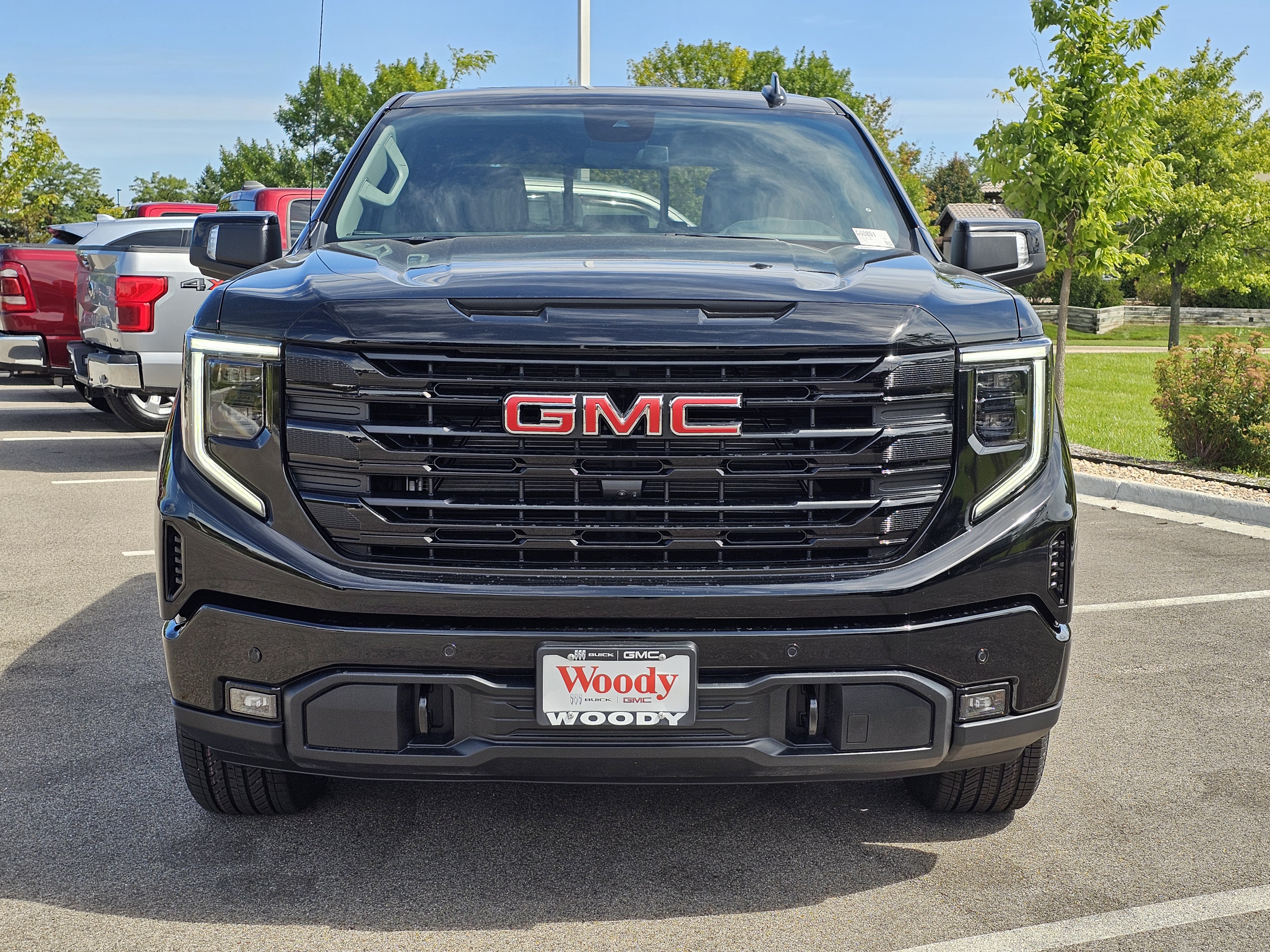 2024 GMC Sierra 1500 Denali 2