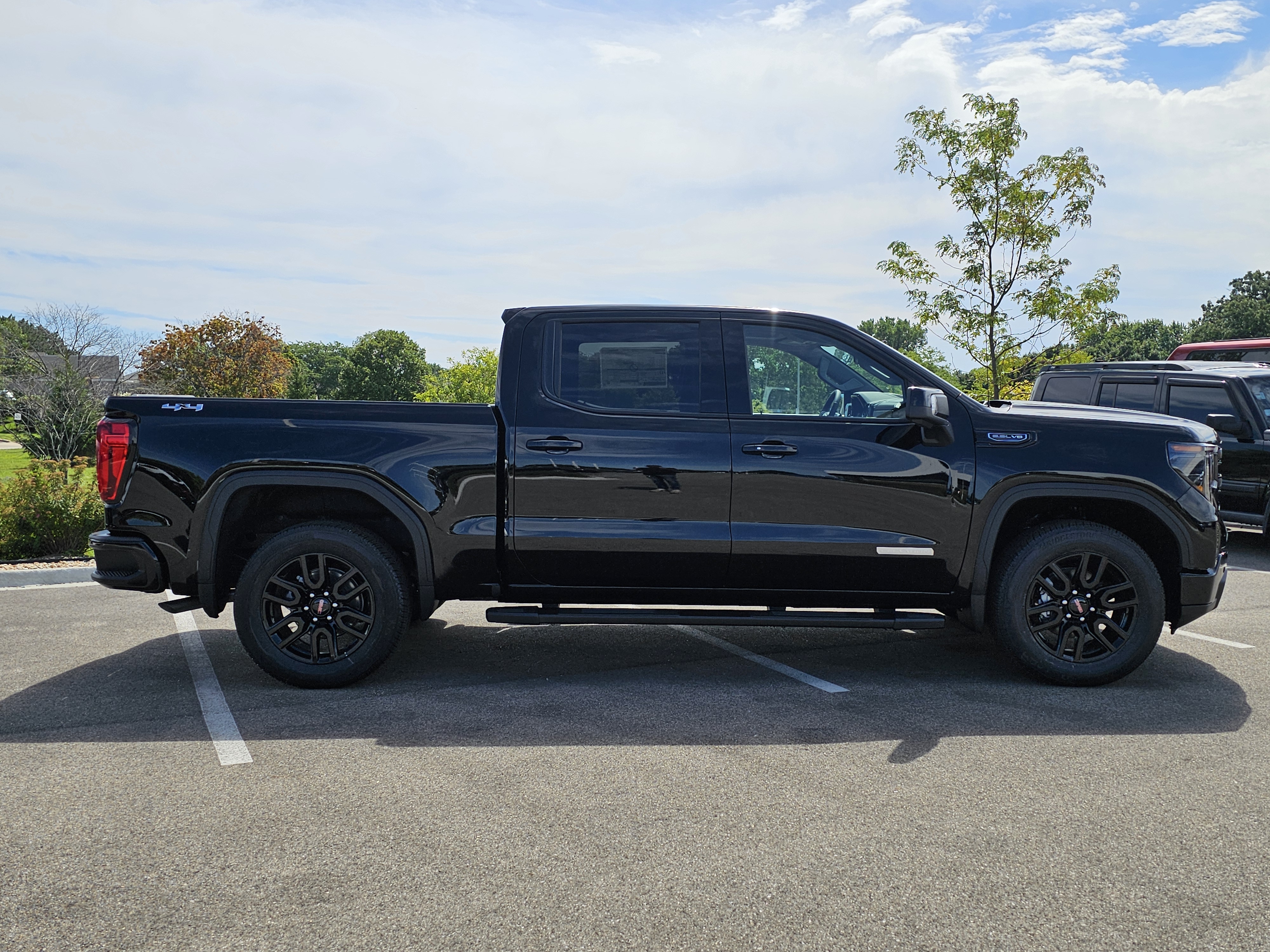 2024 GMC Sierra 1500 Denali 8