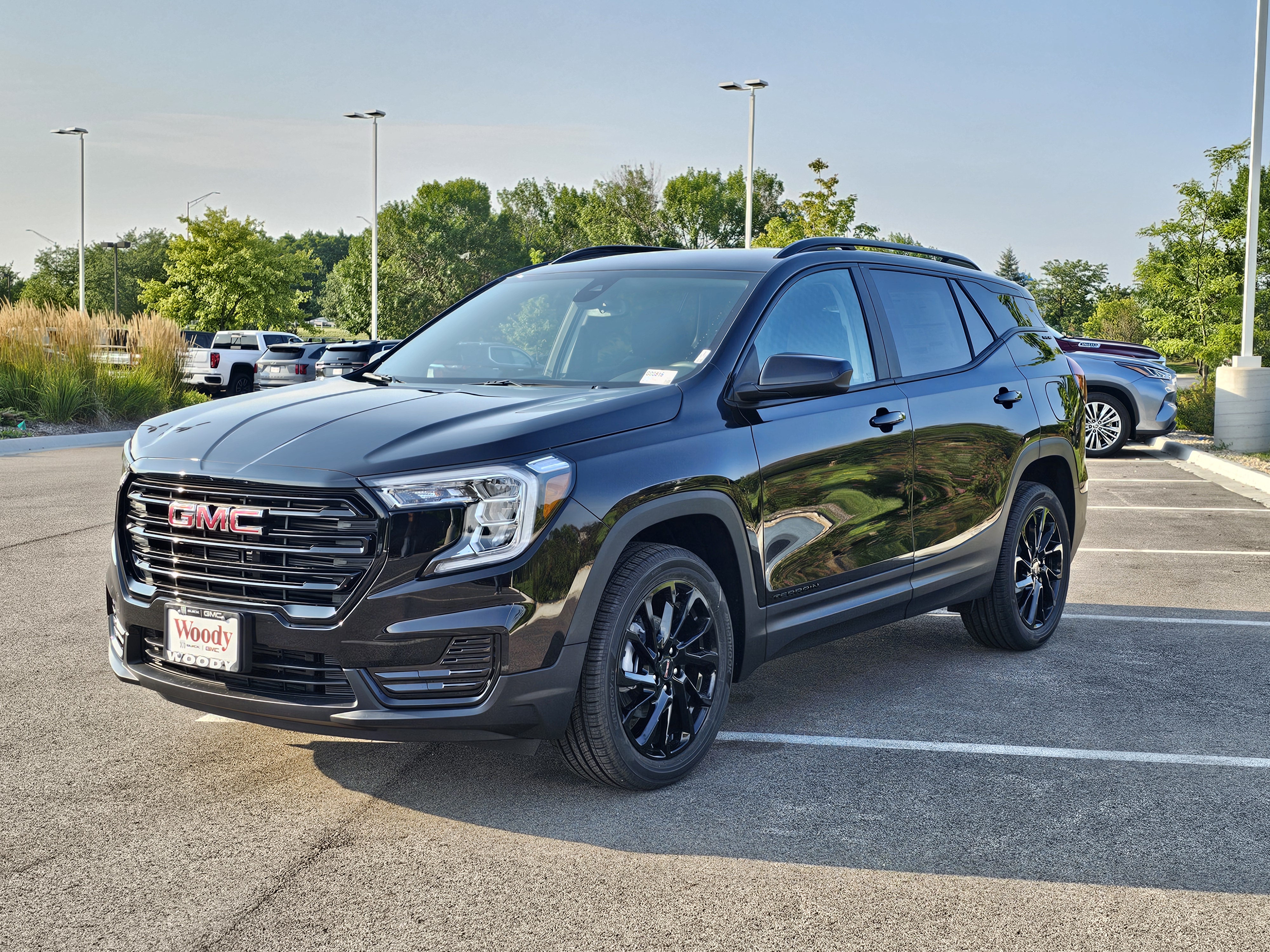 2024 GMC Terrain SLE 3