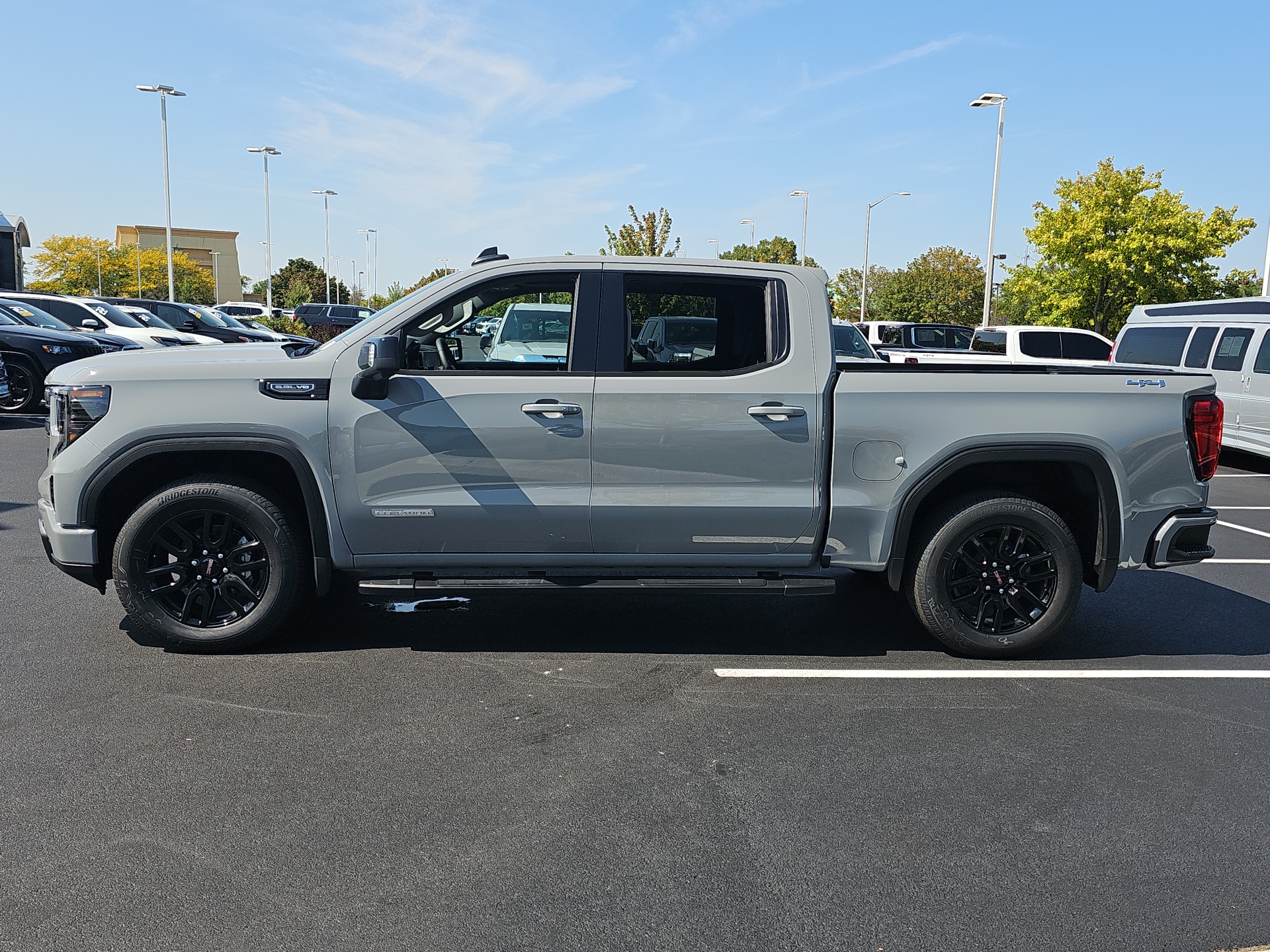 2024 GMC Sierra 1500 Elevation 5