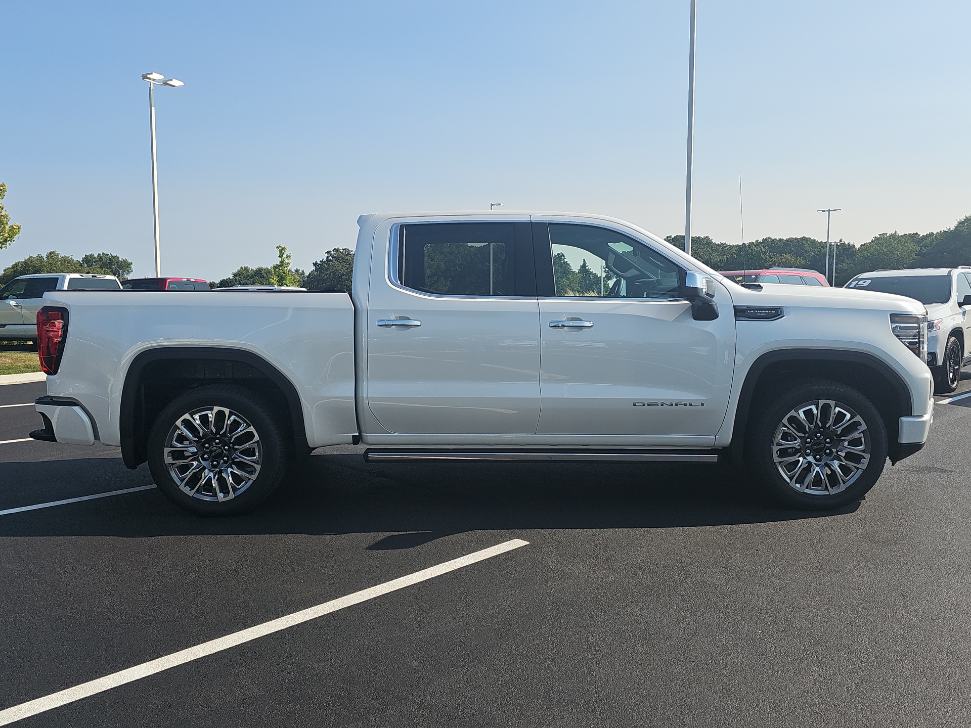 2024 GMC Sierra 1500 Denali Ultimate 8