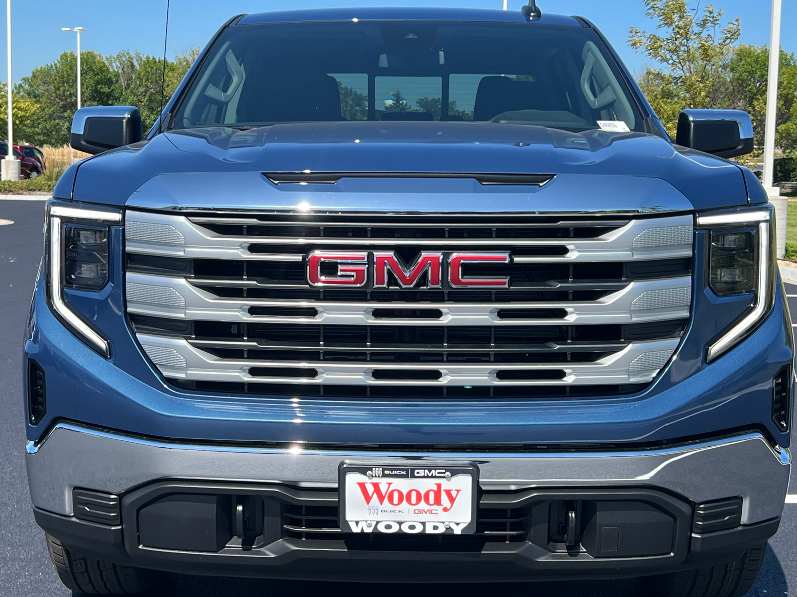 2024 GMC Sierra 1500 SLE 3