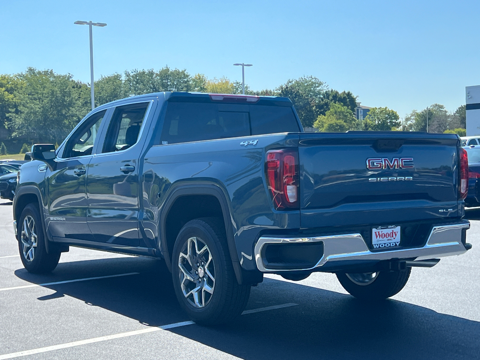 2024 GMC Sierra 1500 SLE 6