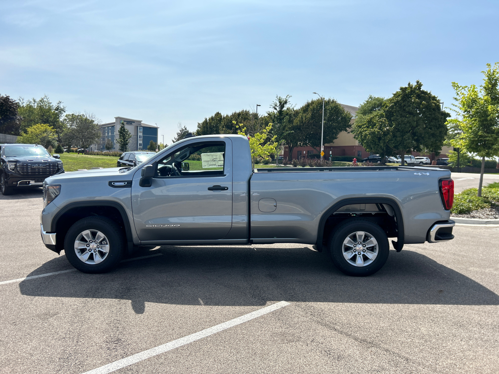 2024 GMC Sierra 1500 Pro 5