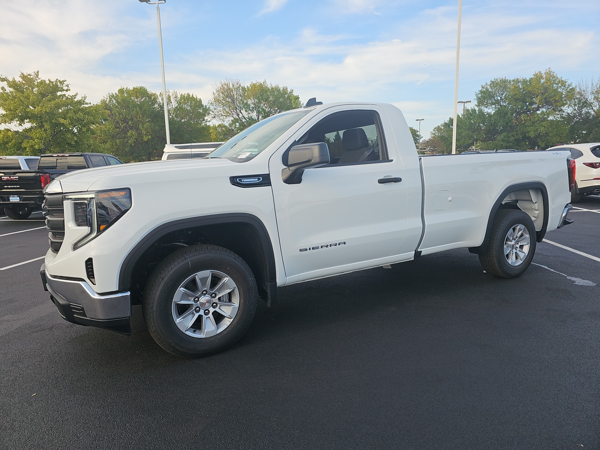 2024 GMC Sierra 1500 Pro 4