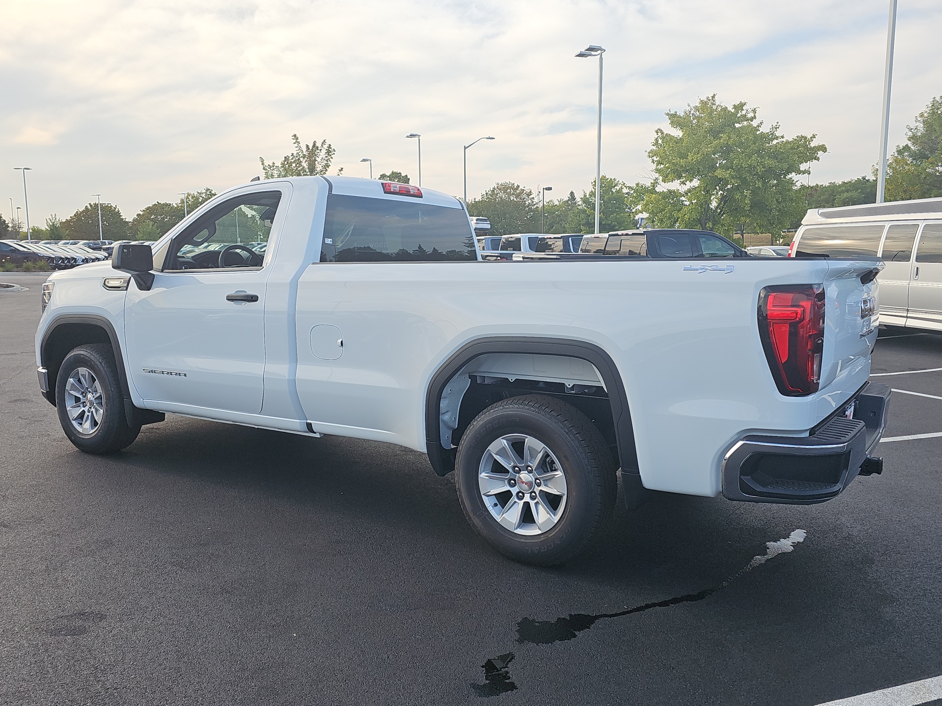 2024 GMC Sierra 1500 Pro 6