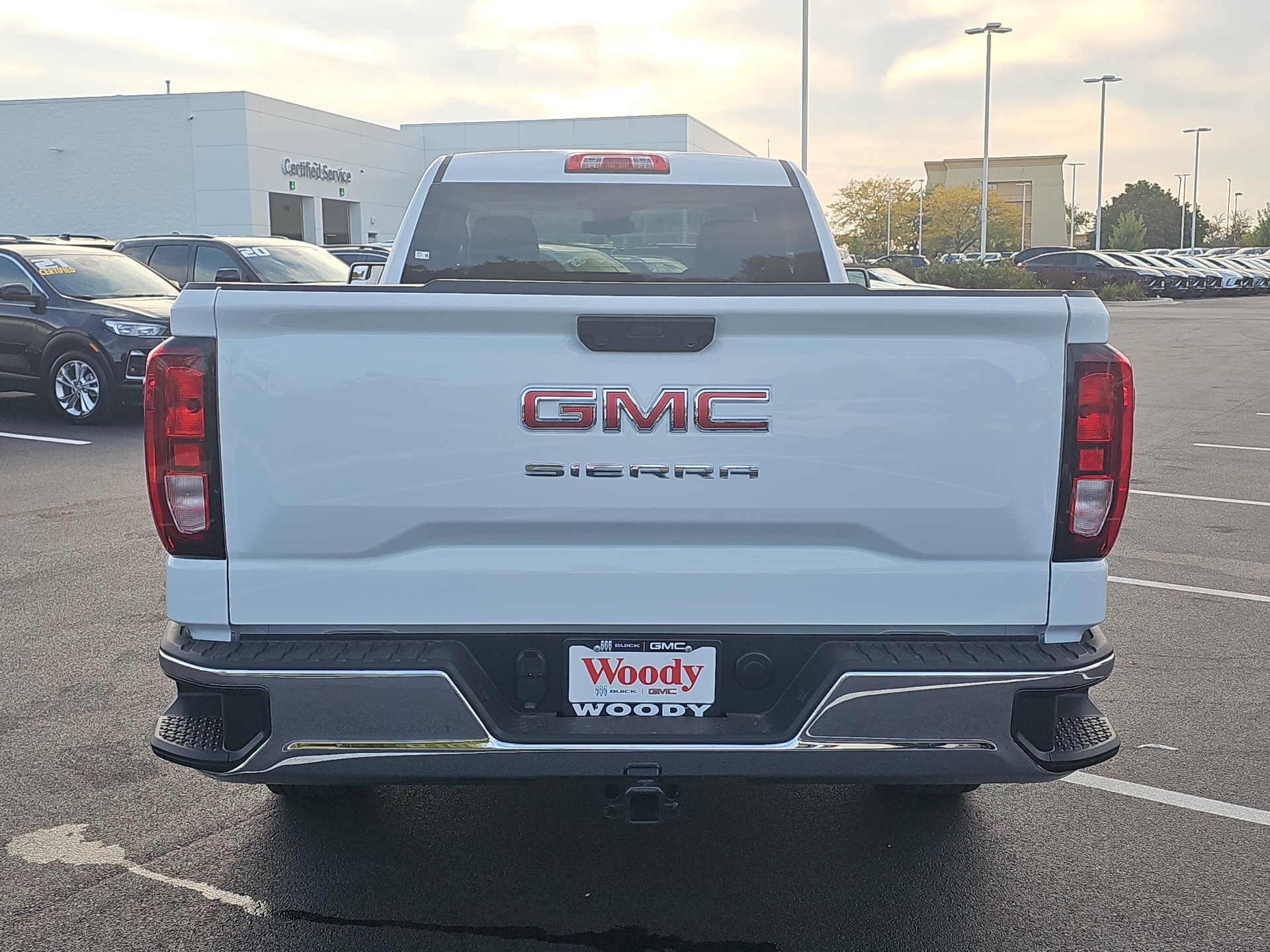 2024 GMC Sierra 1500 Pro 7