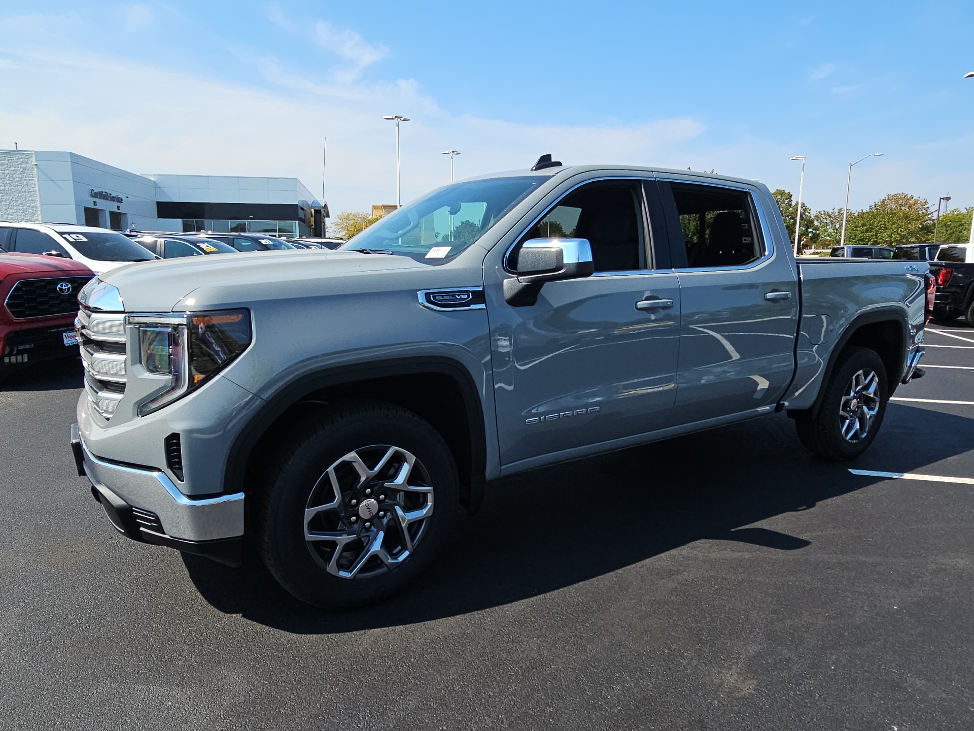 2024 GMC Sierra 1500 SLE 4