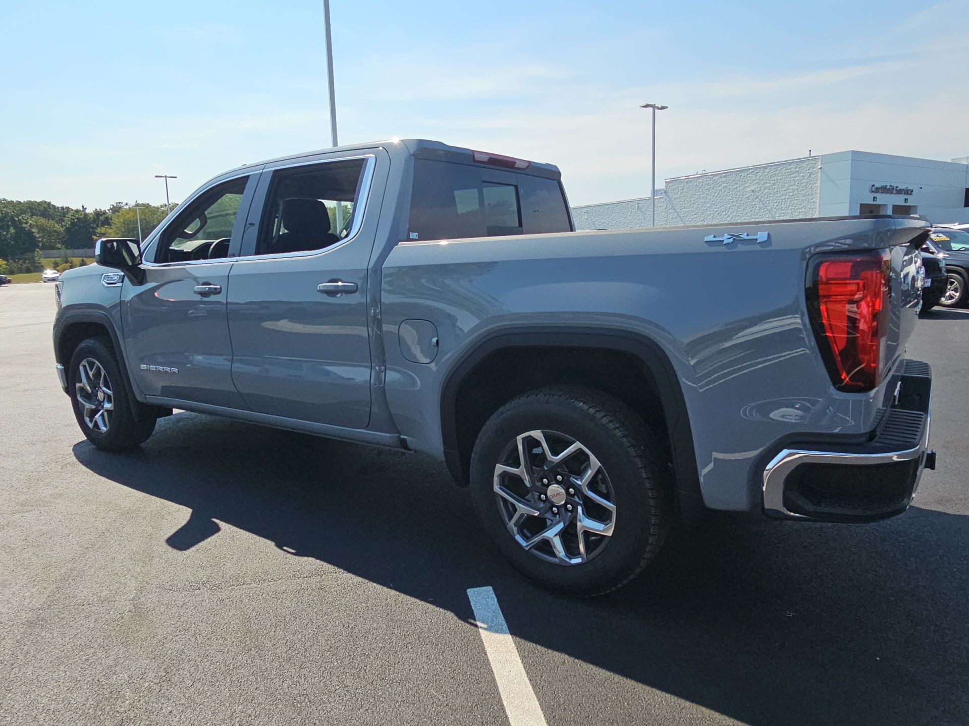 2024 GMC Sierra 1500 SLE 6