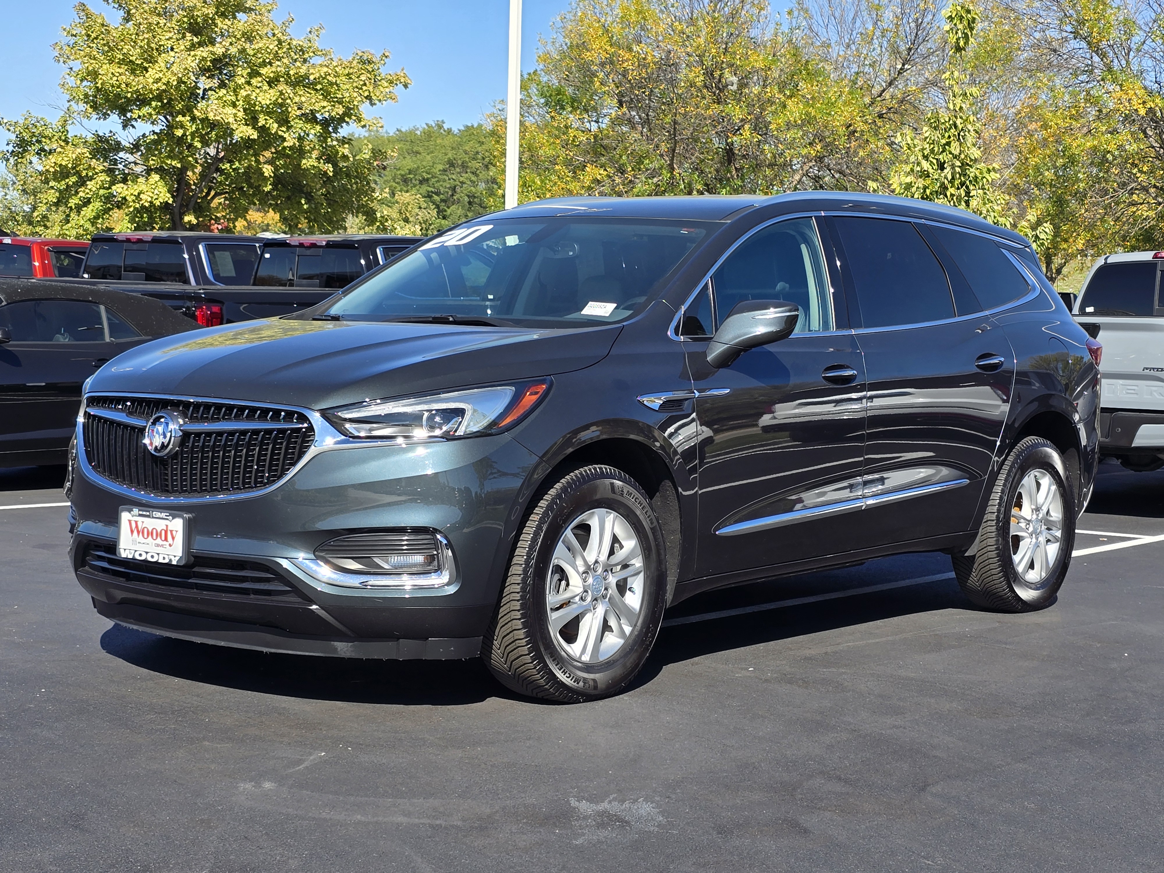 2020 Buick Enclave Essence 3