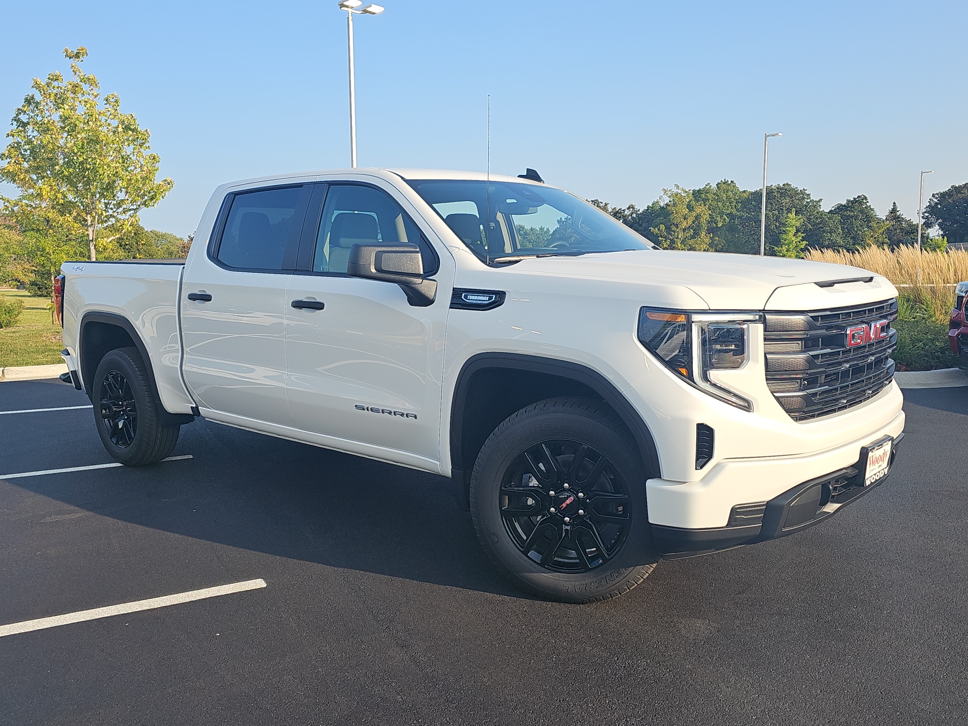 2024 GMC Sierra 1500 Pro 2