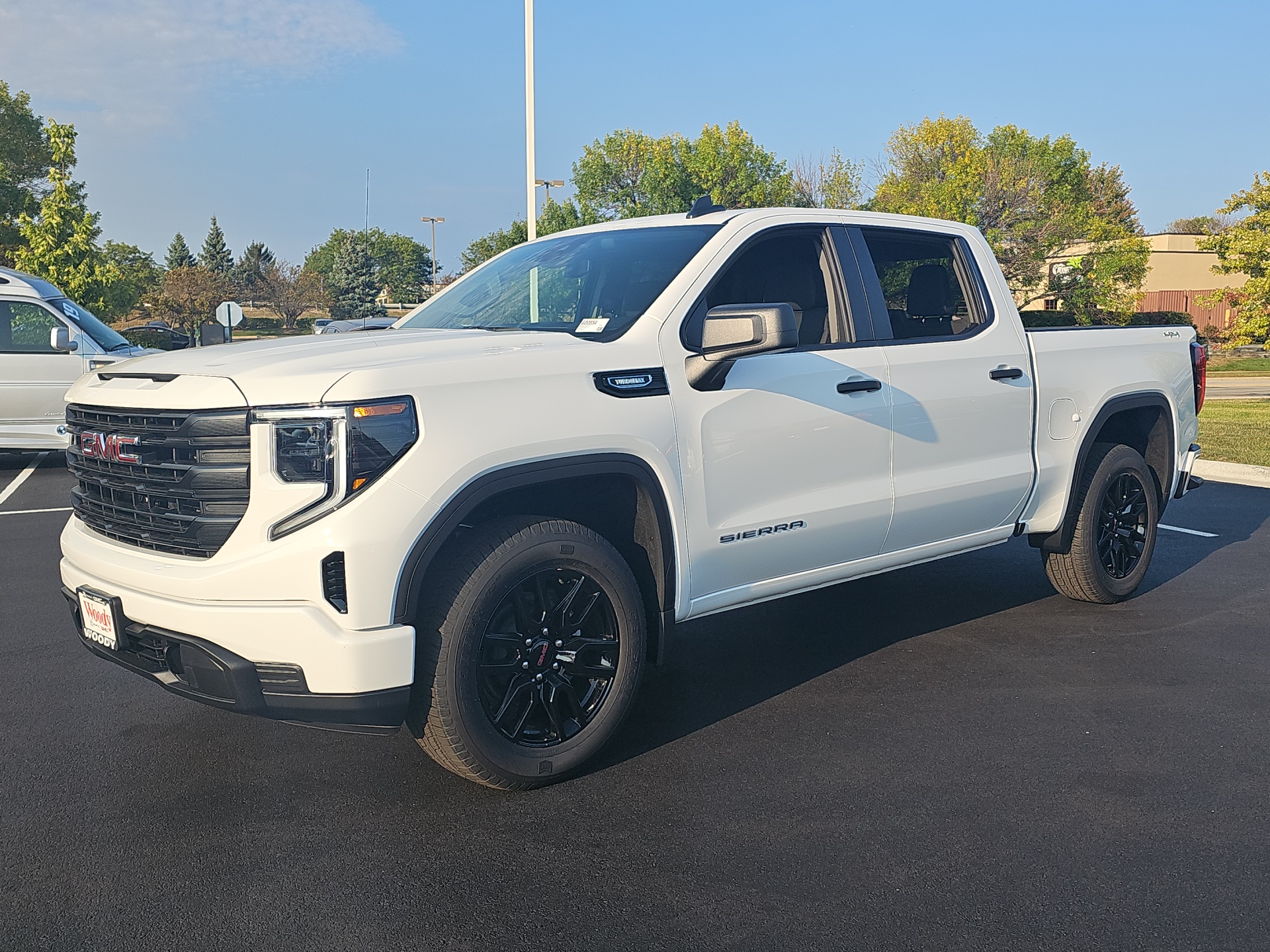 2024 GMC Sierra 1500 Pro 4