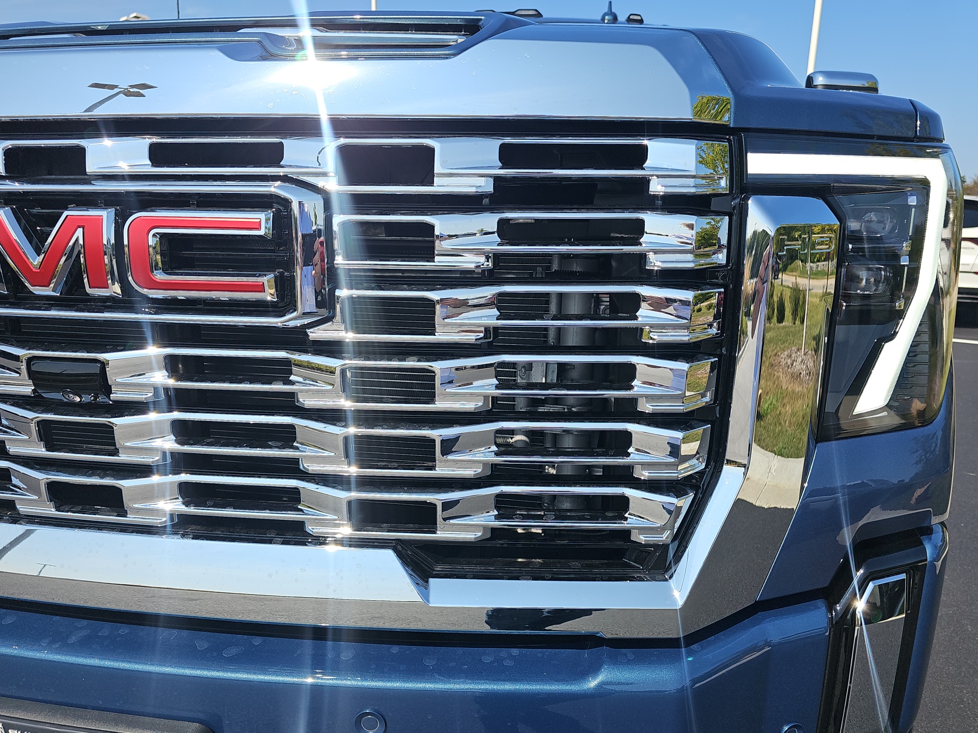 2025 GMC Sierra 2500HD Denali 10