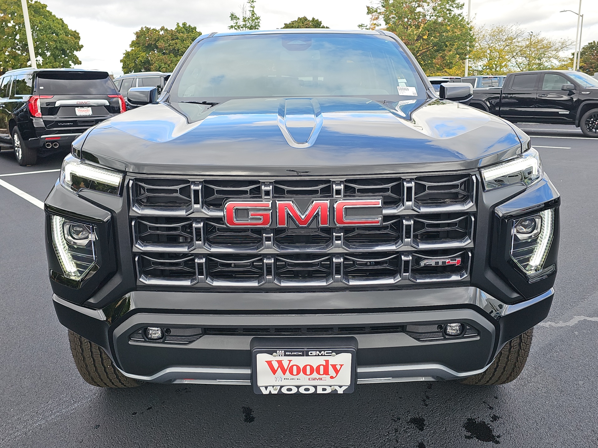 2024 GMC Canyon AT4 3