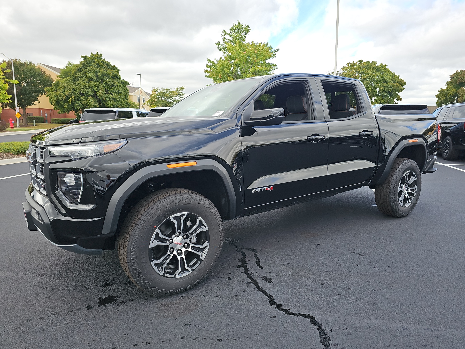 2024 GMC Canyon AT4 4