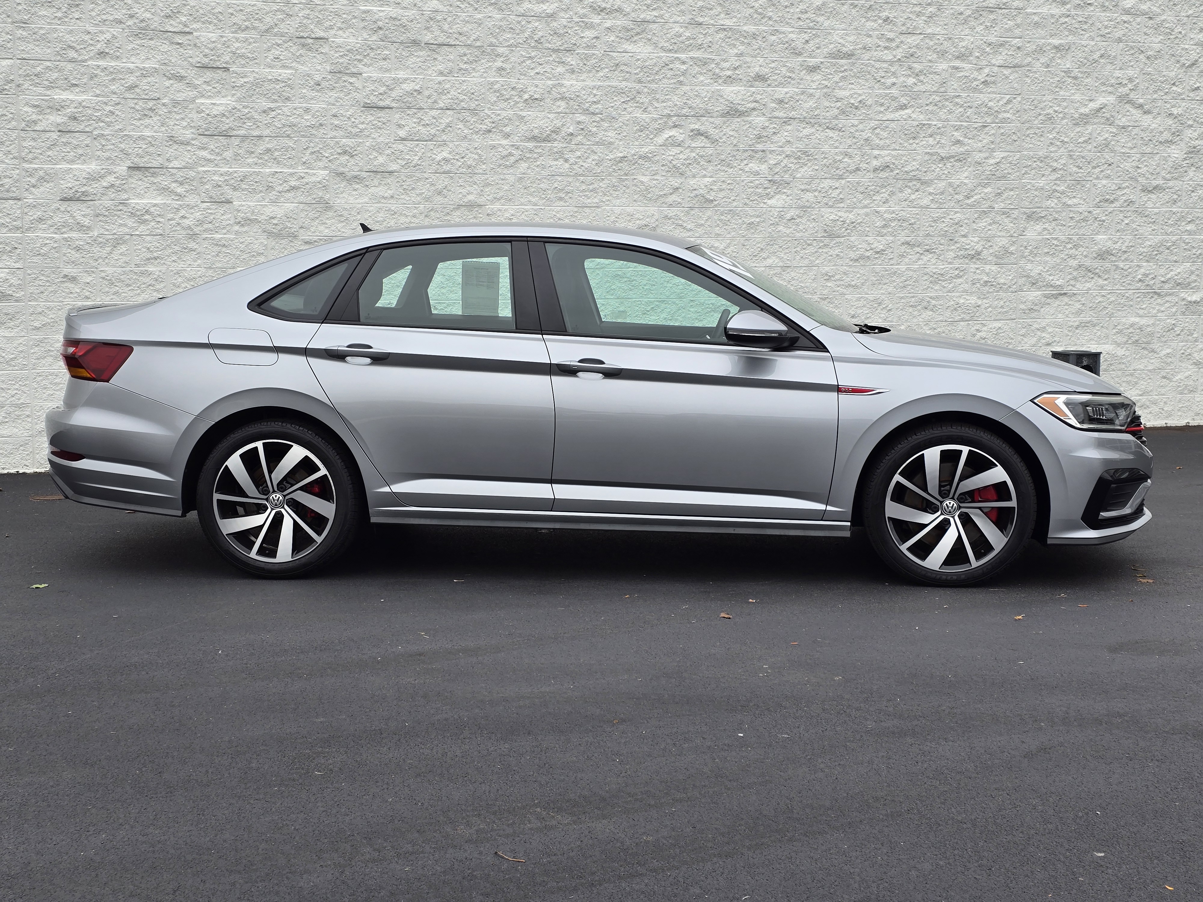 2019 Volkswagen Jetta GLI 2.0T S 4