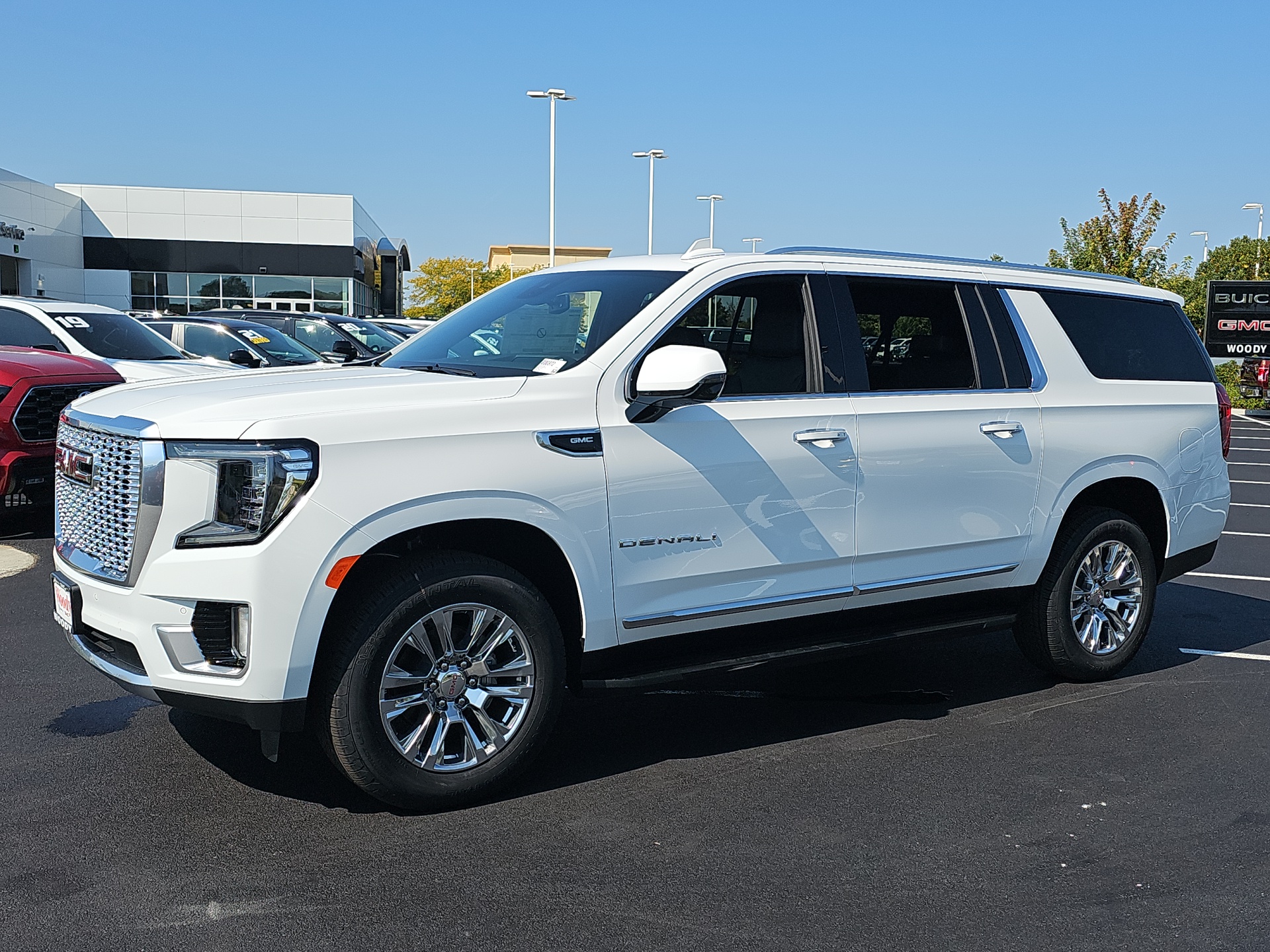 2024 GMC Yukon XL Denali 4