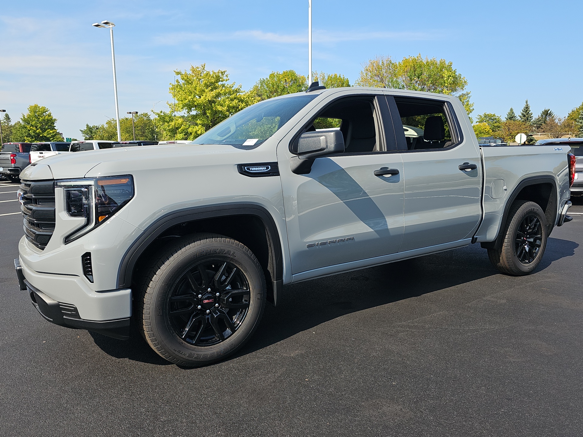 2024 GMC Sierra 1500 Pro 4