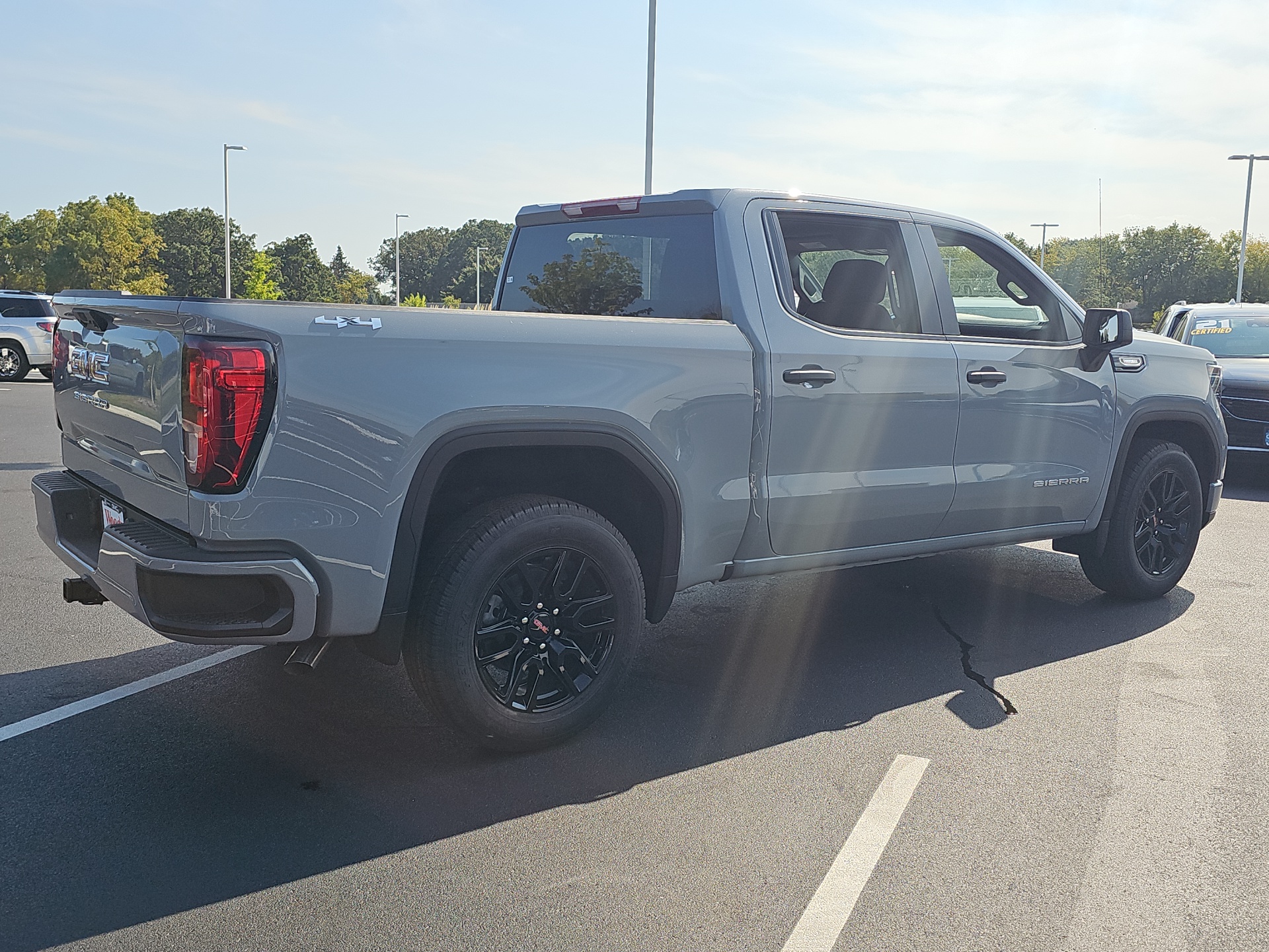 2024 GMC Sierra 1500 Pro 40