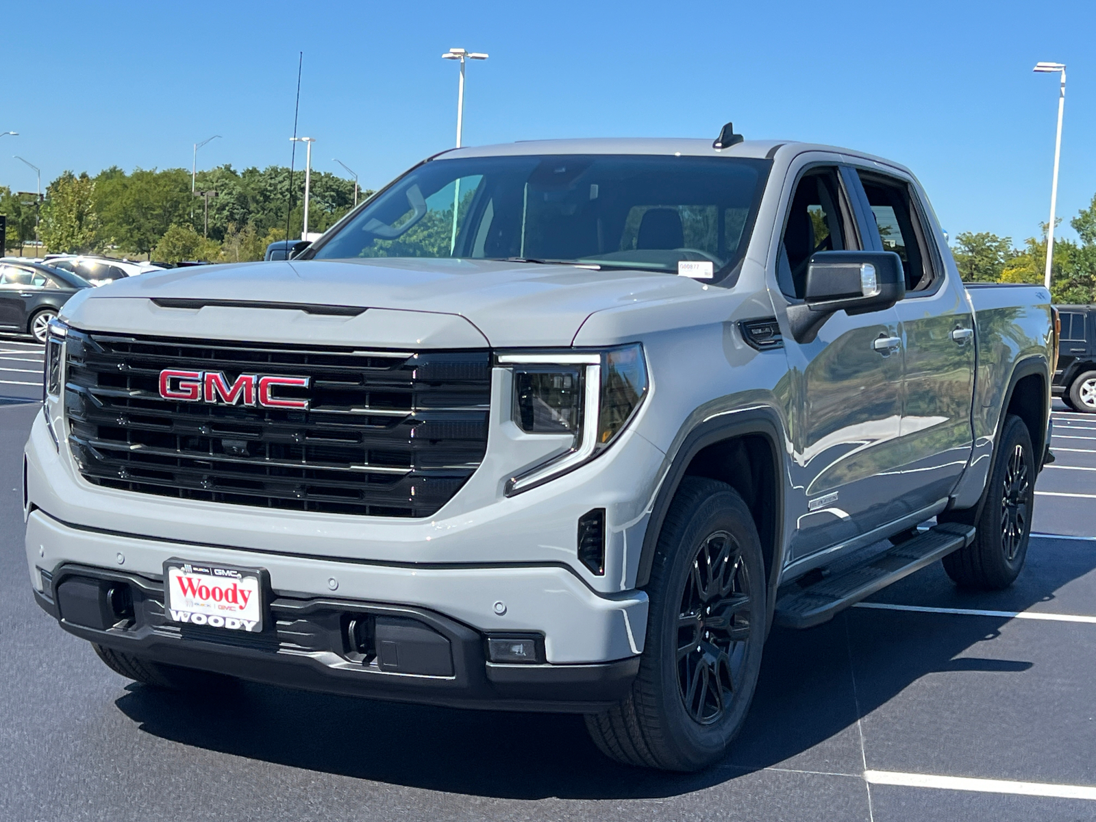 2024 GMC Sierra 1500 Elevation 4