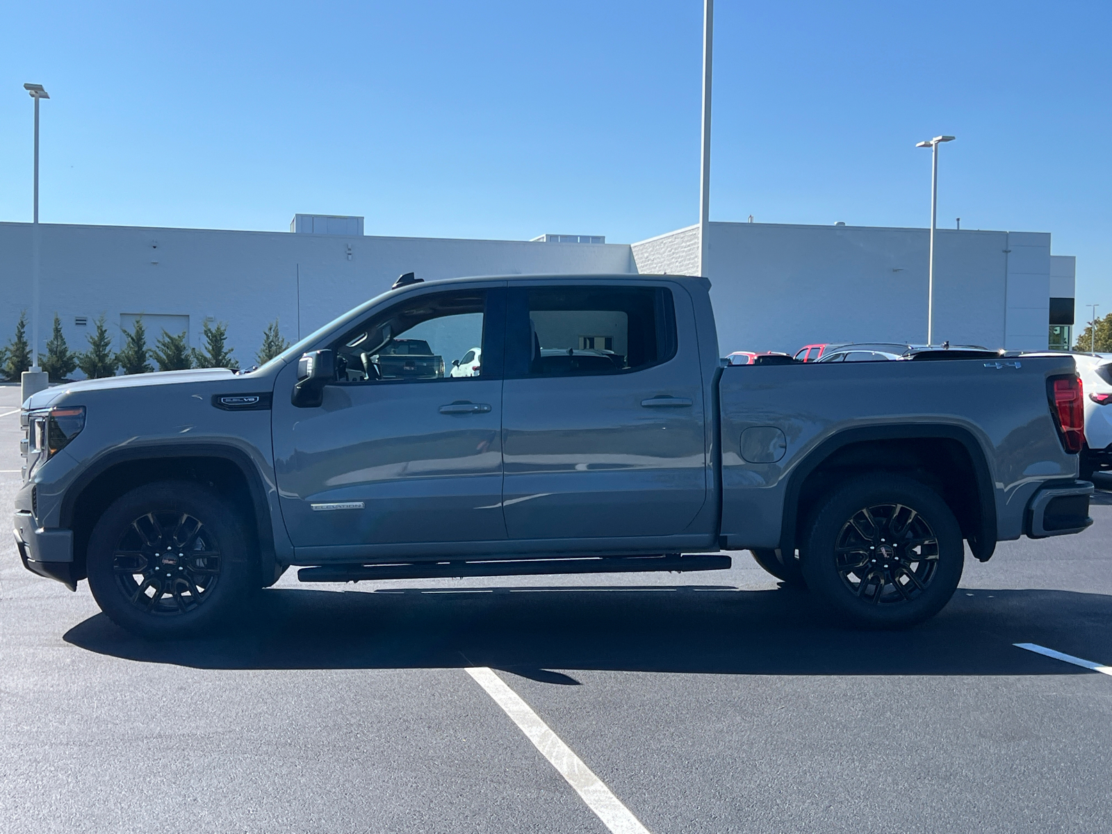 2024 GMC Sierra 1500 Elevation 5