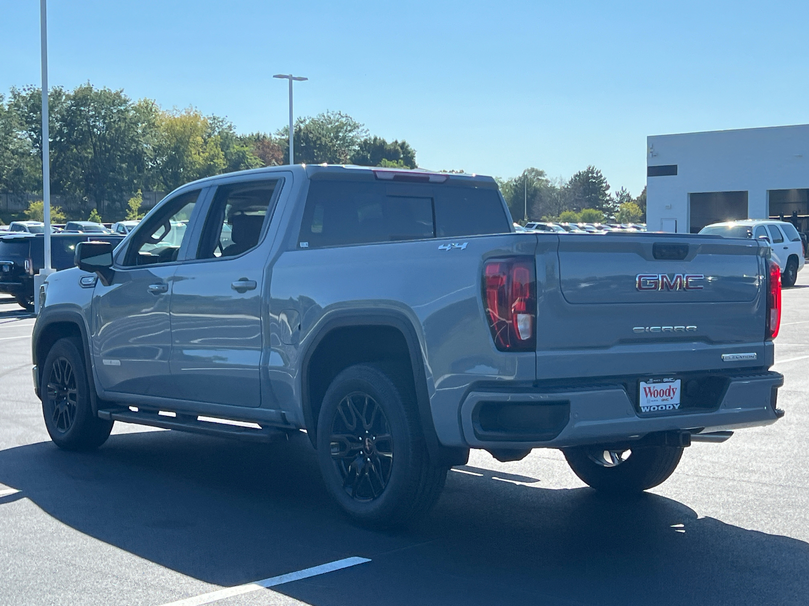 2024 GMC Sierra 1500 Elevation 6