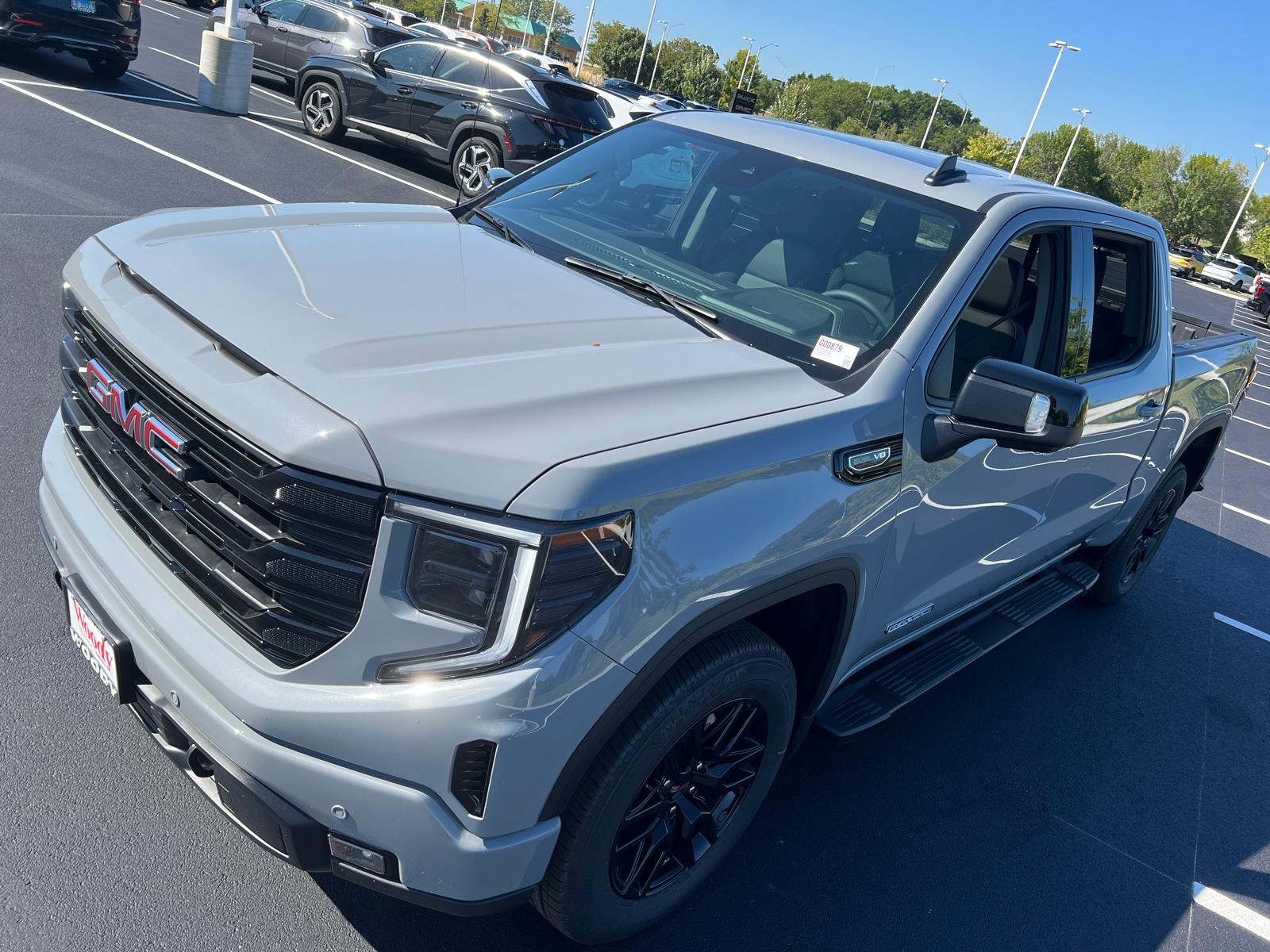 2024 GMC Sierra 1500 Elevation 10