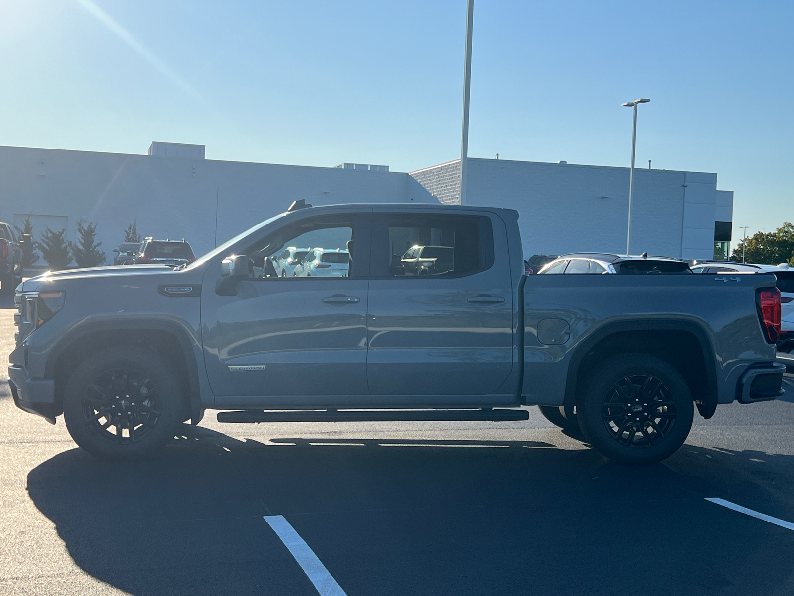 2024 GMC Sierra 1500 Elevation 5