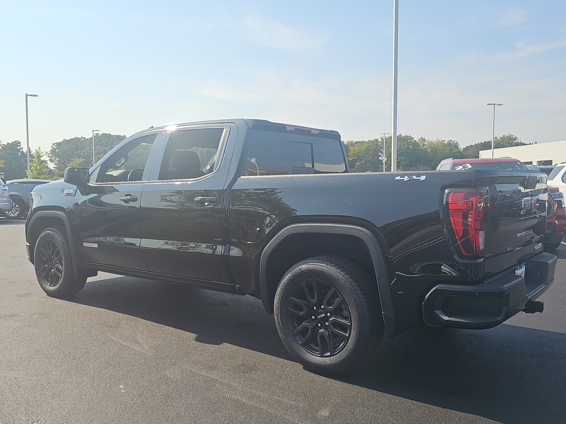 2024 GMC Sierra 1500 Elevation 5