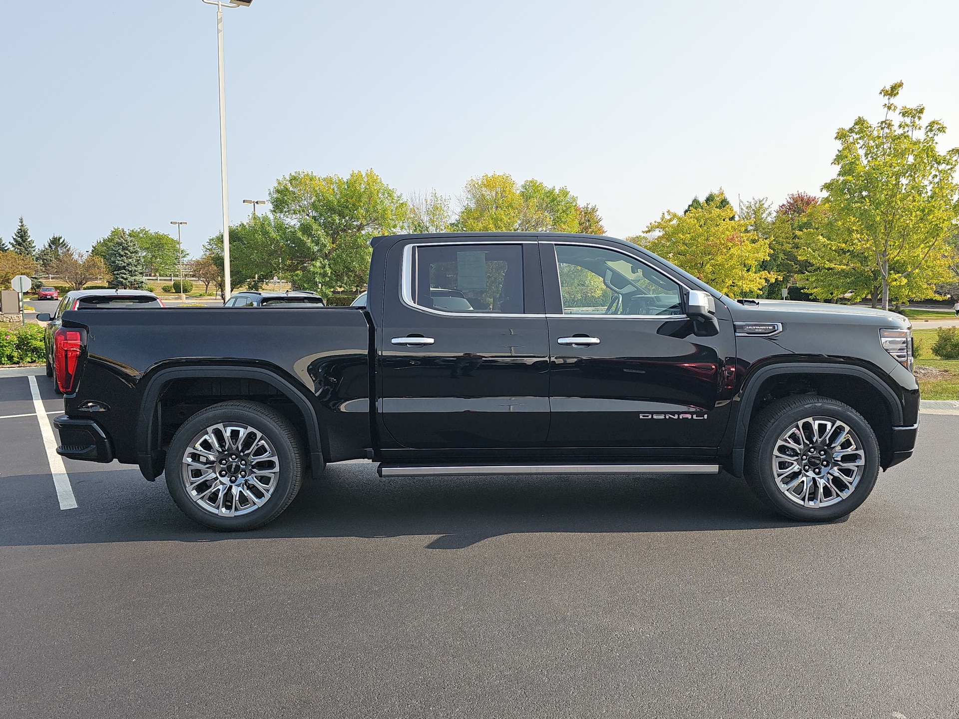 2022 GMC Sierra 1500 Denali Ultimate 9