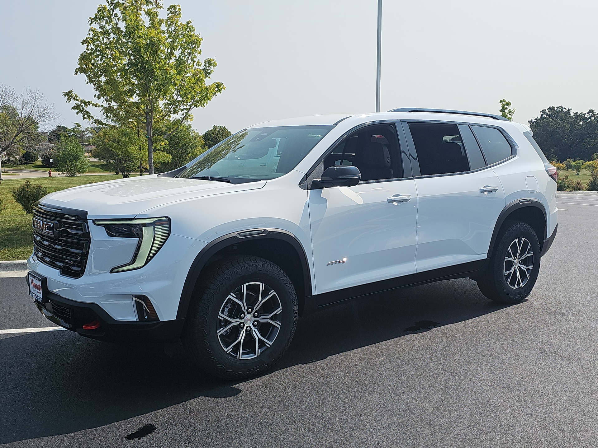 2024 GMC Acadia AT4 4