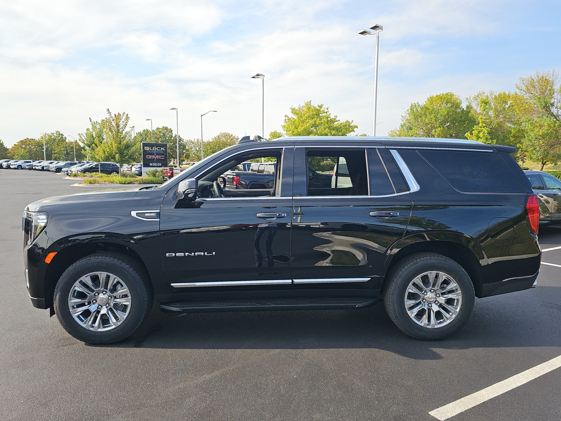 2024 GMC Yukon Denali 5