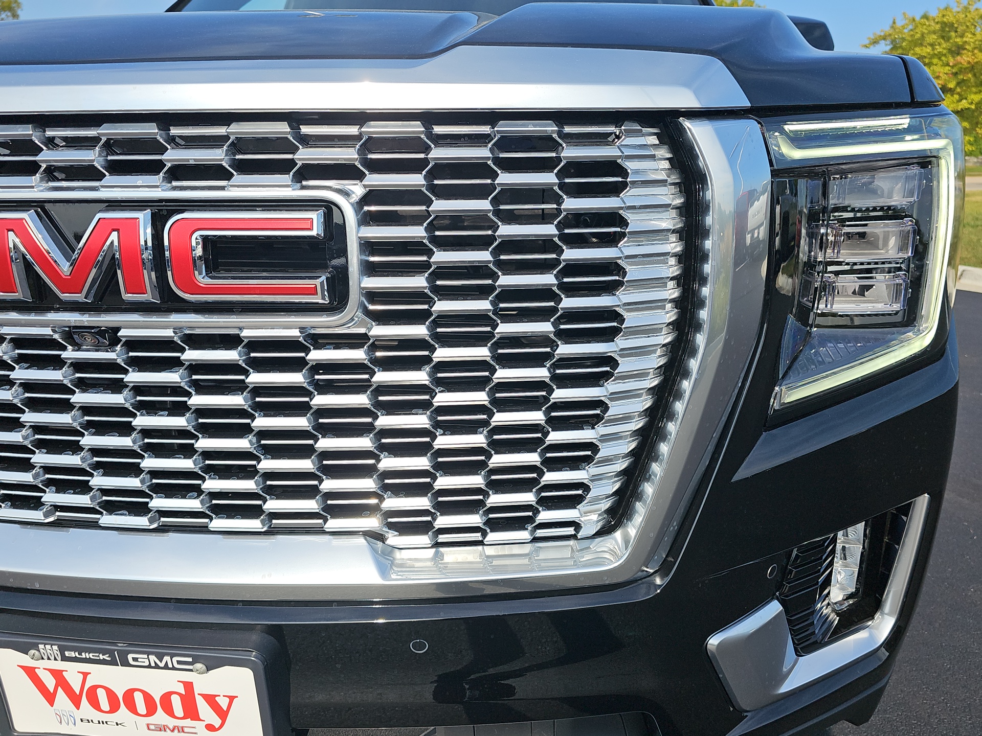 2024 GMC Yukon Denali 10