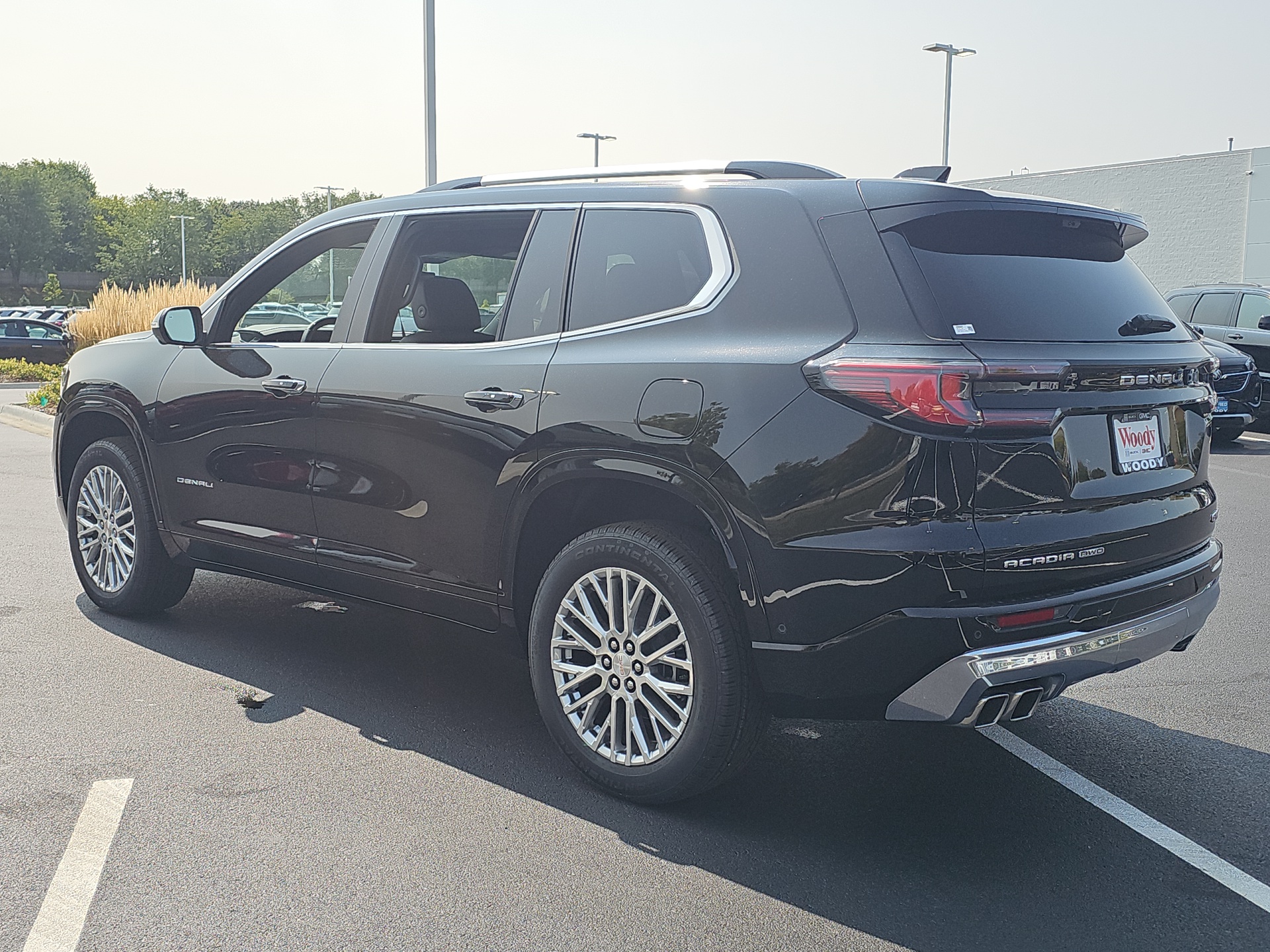 2024 GMC Acadia Denali 6