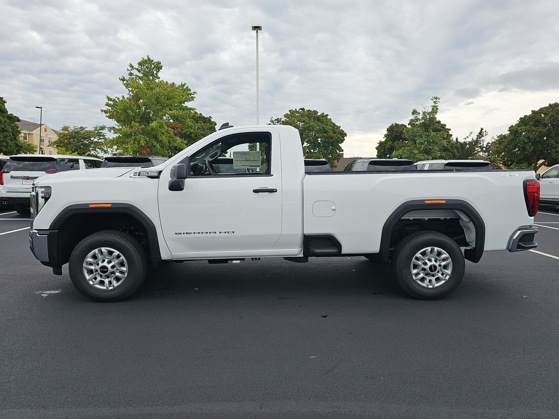 2025 GMC Sierra 2500HD Pro 5