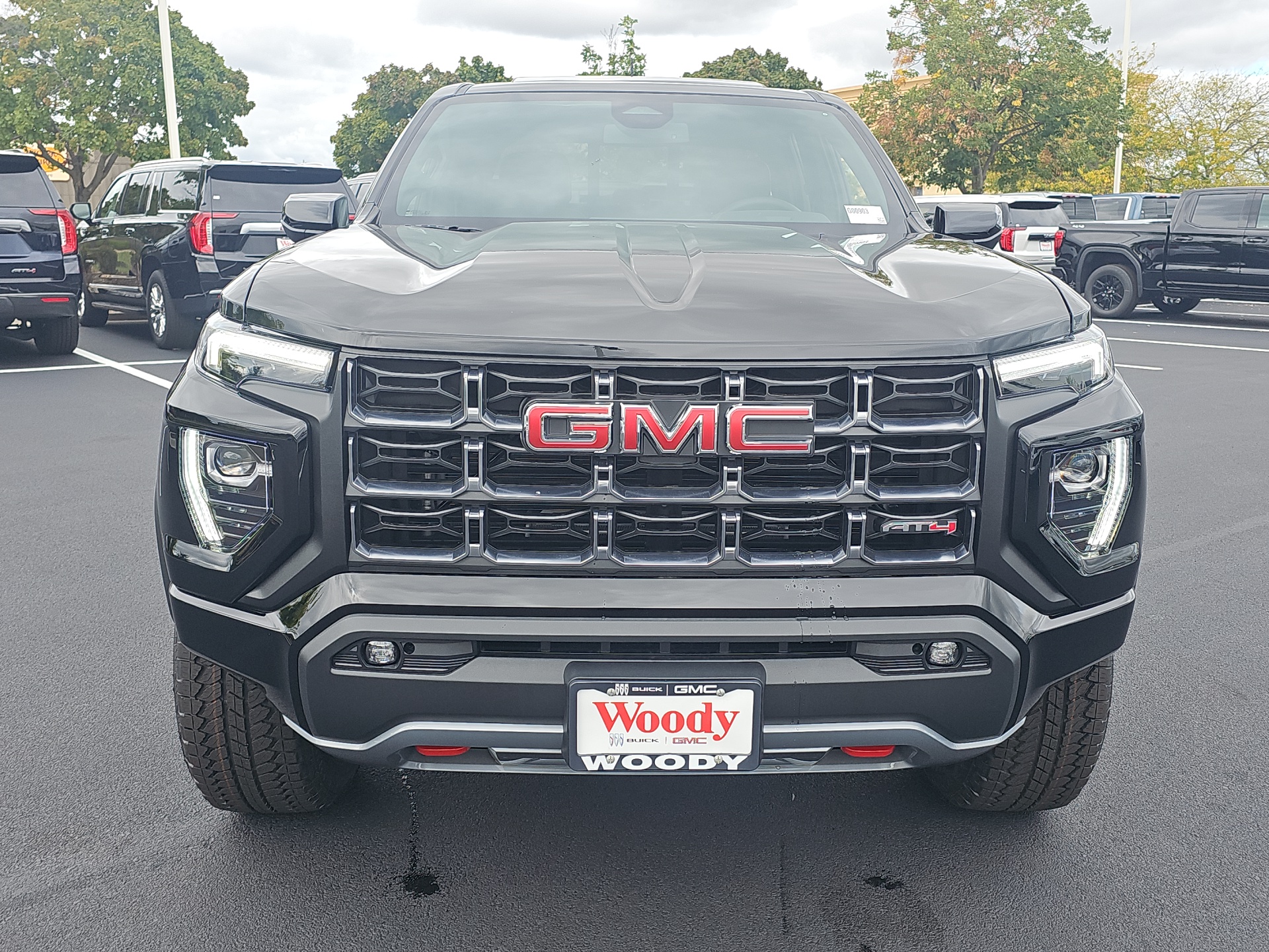 2024 GMC Canyon AT4 3