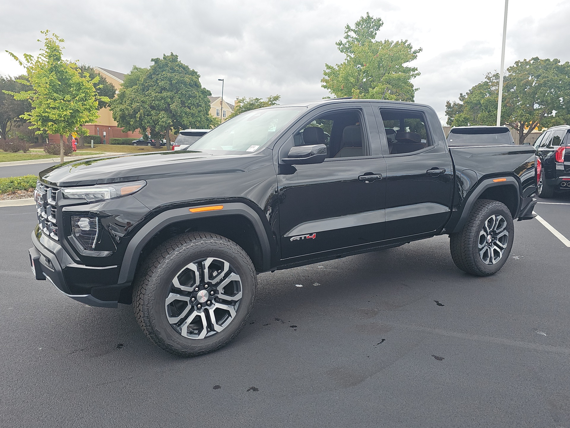 2024 GMC Canyon AT4 4