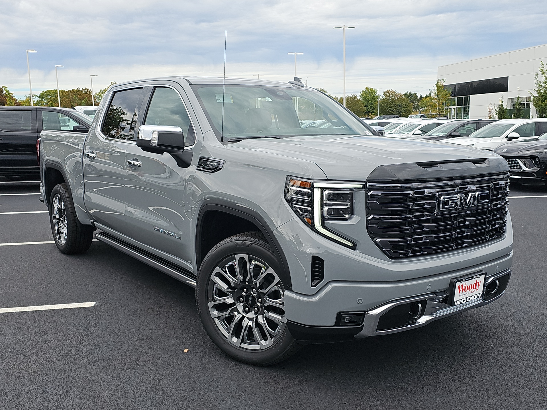 2025 GMC Sierra 1500 Denali Ultimate 2