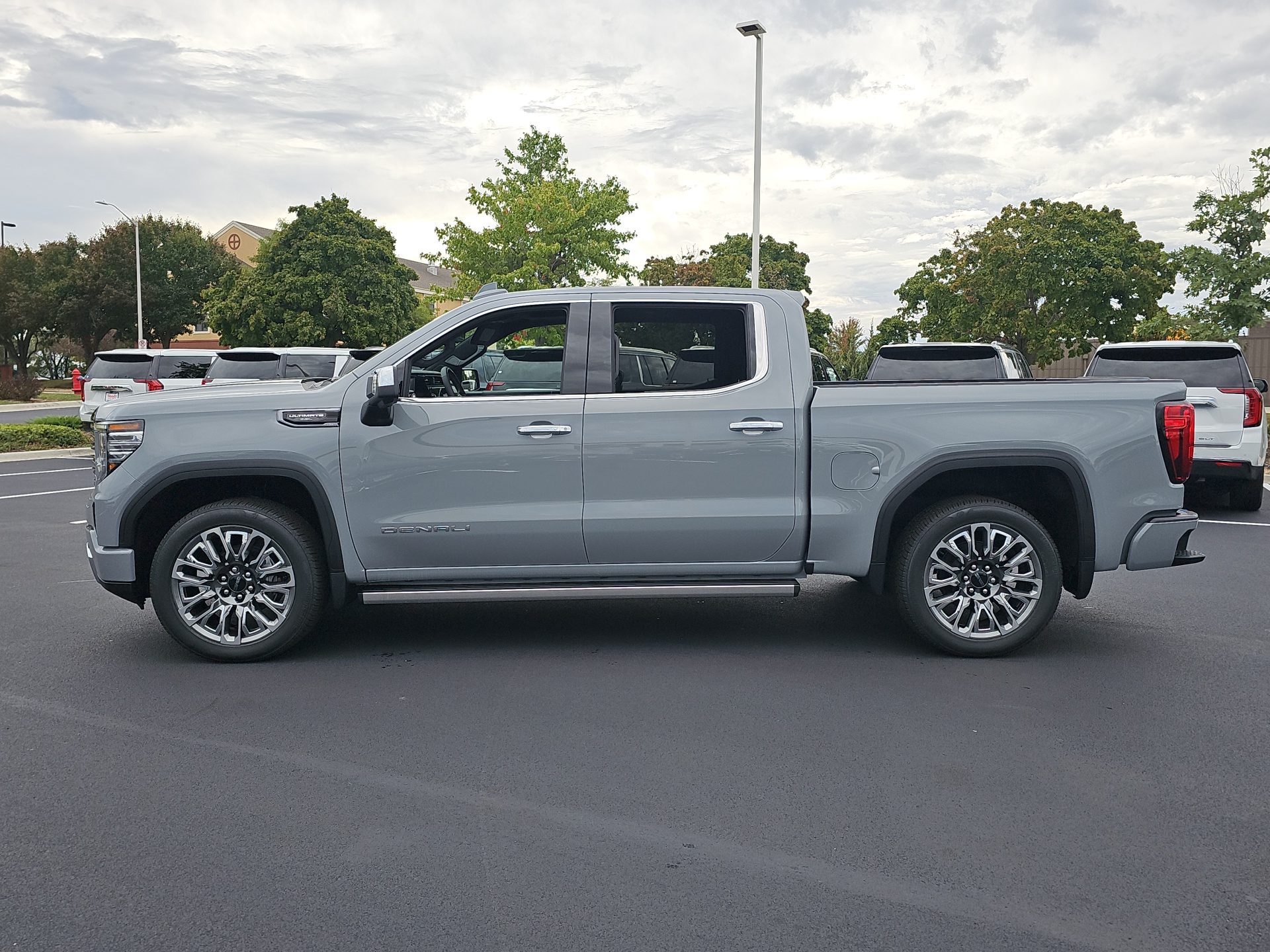 2025 GMC Sierra 1500 Denali Ultimate 5