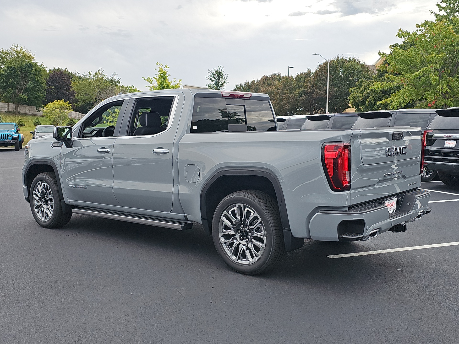 2025 GMC Sierra 1500 Denali Ultimate 6