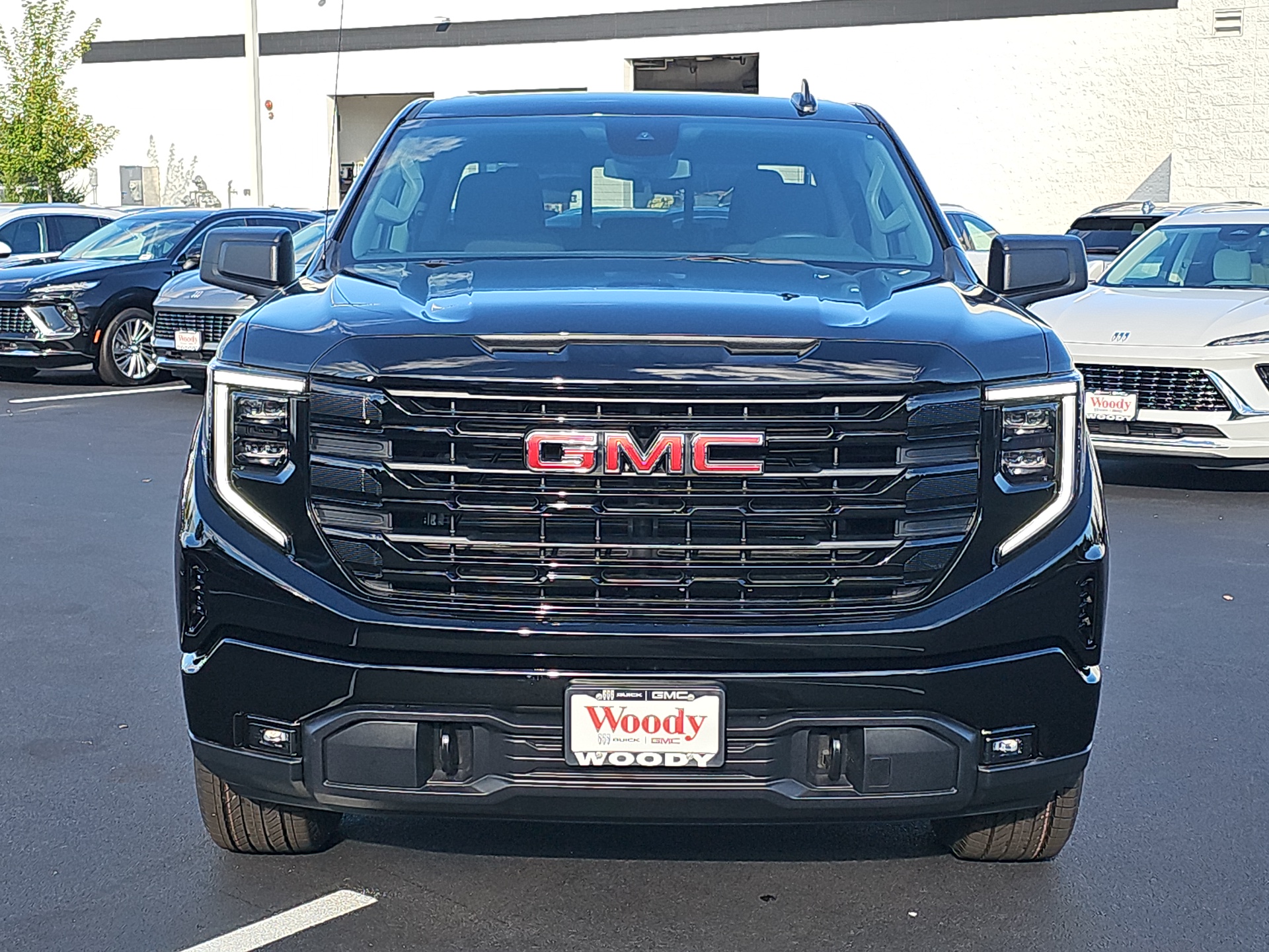 2024 GMC Sierra 1500 Elevation 3