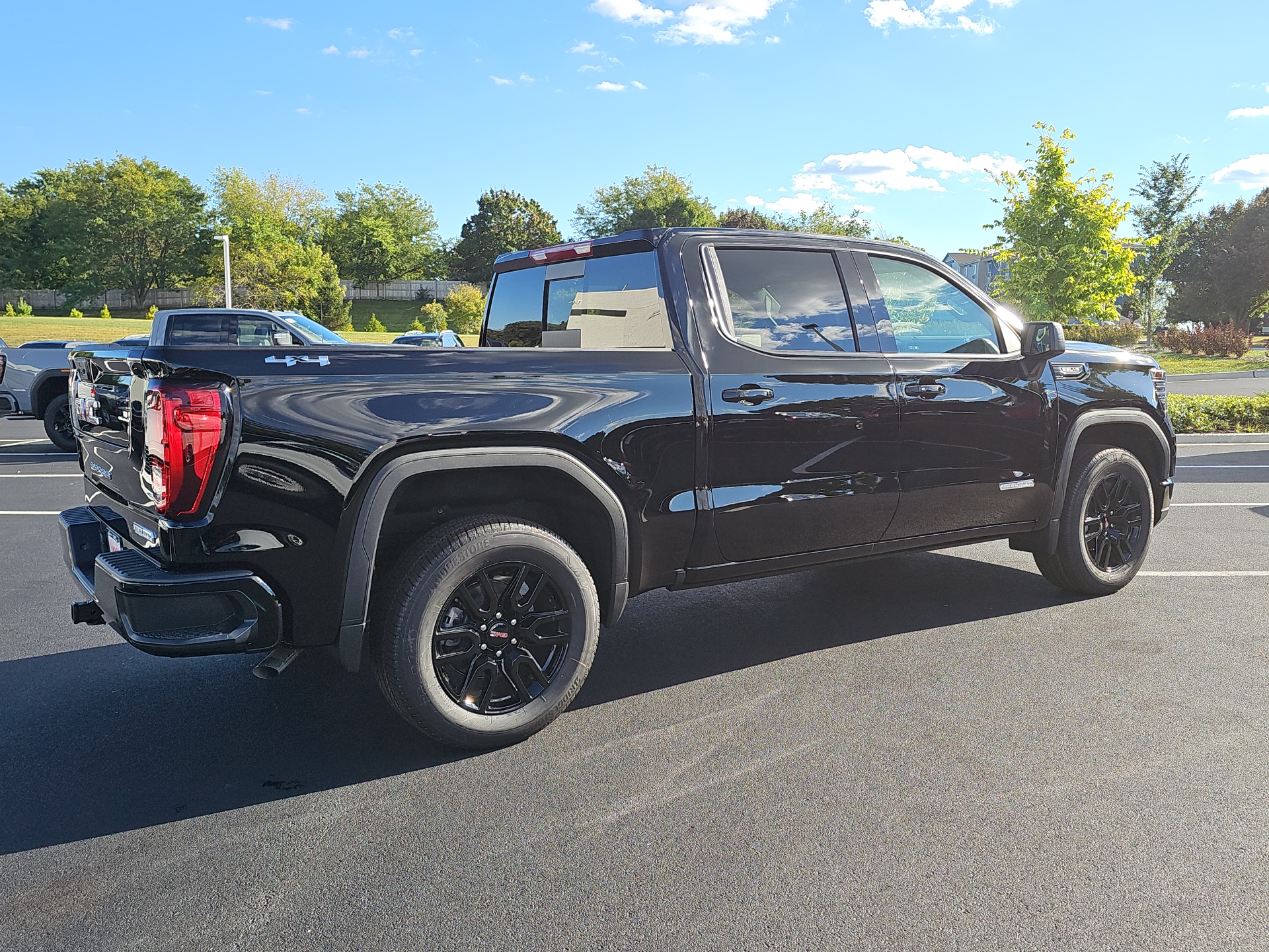 2024 GMC Sierra 1500 Elevation 8