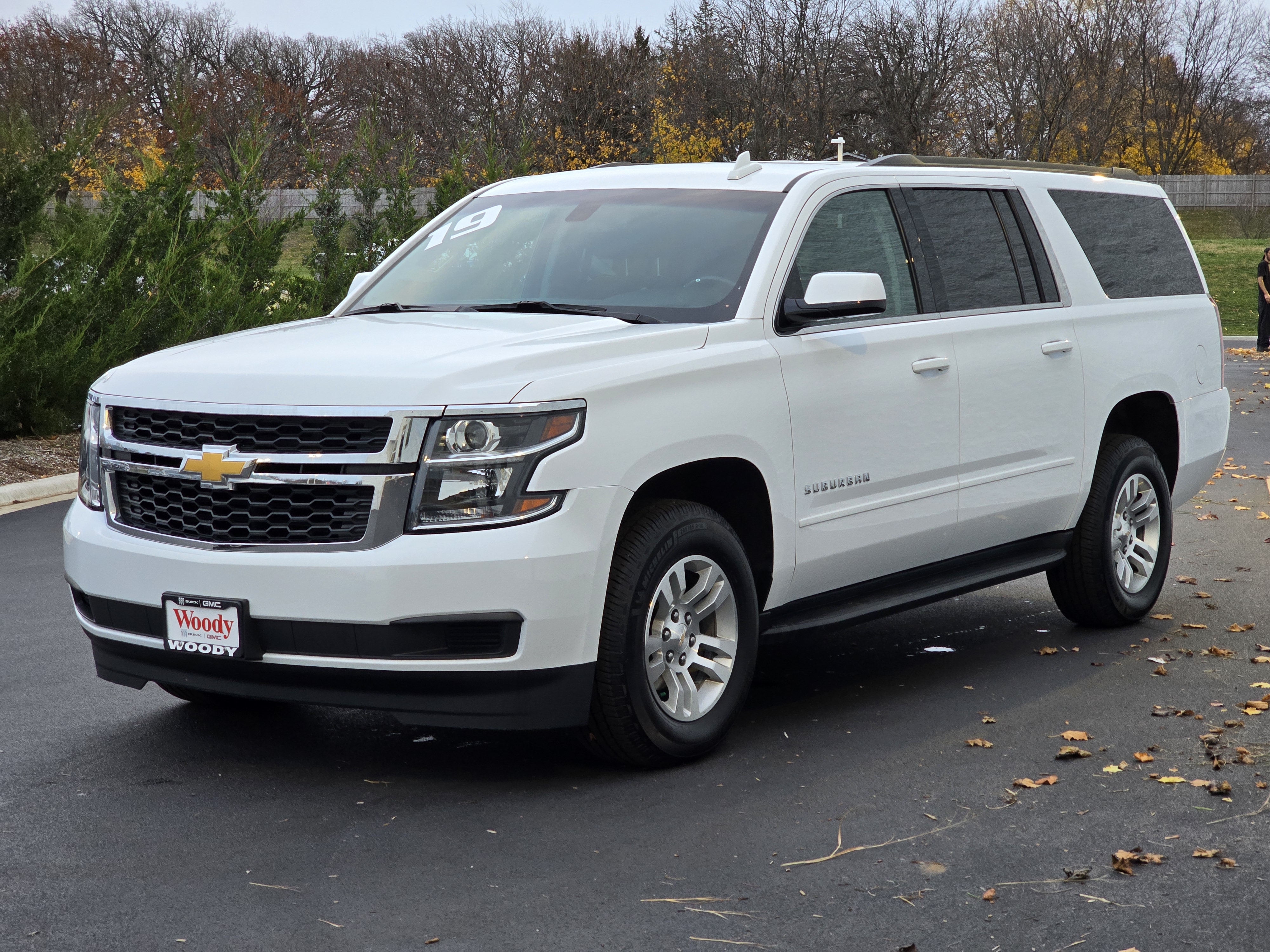 2019 Chevrolet Suburban LS 8