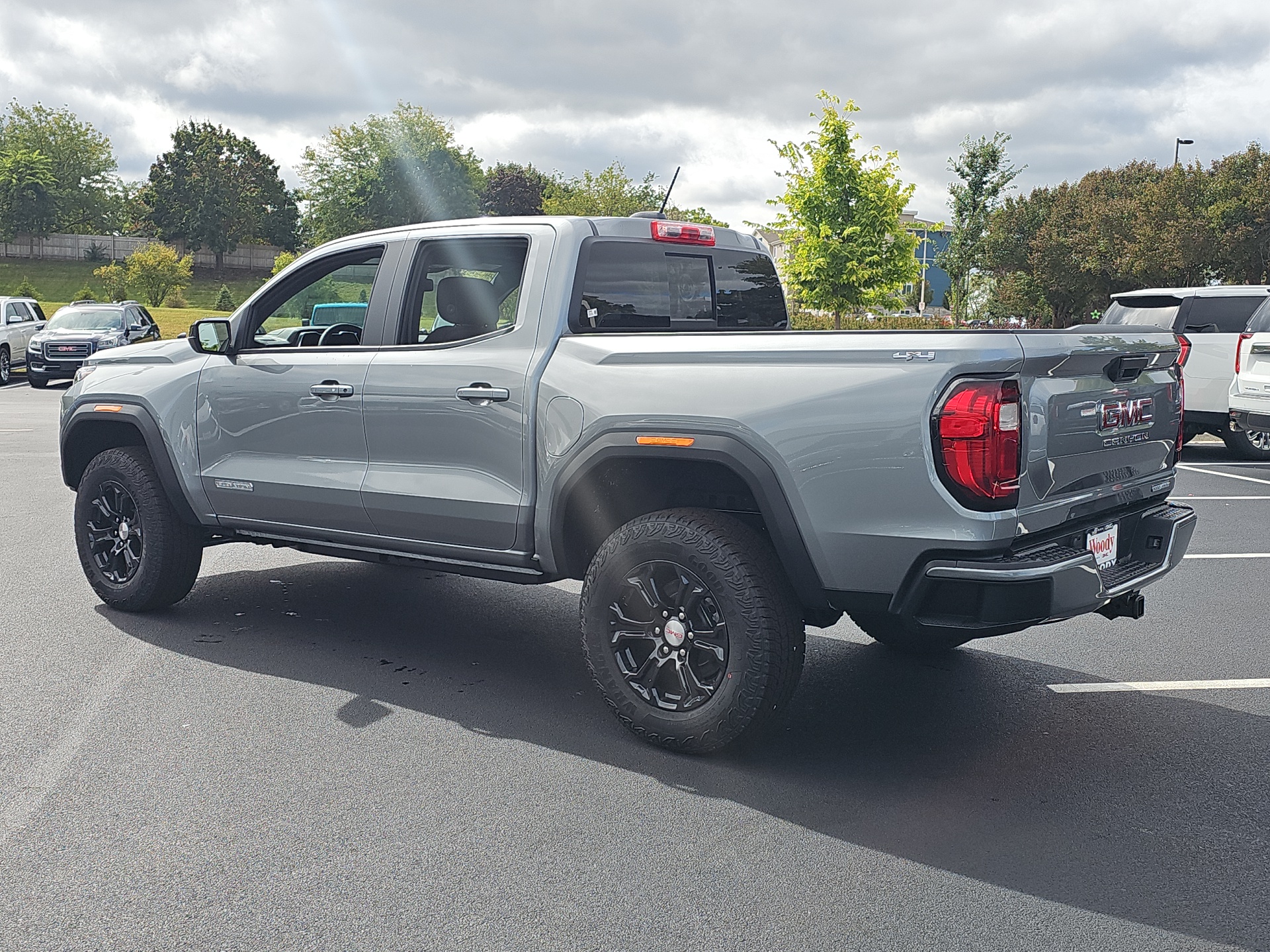 2024 GMC Canyon Elevation 6