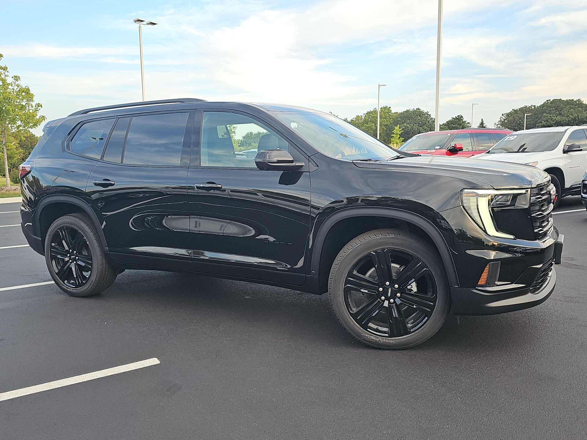 2024 GMC Acadia Elevation 2