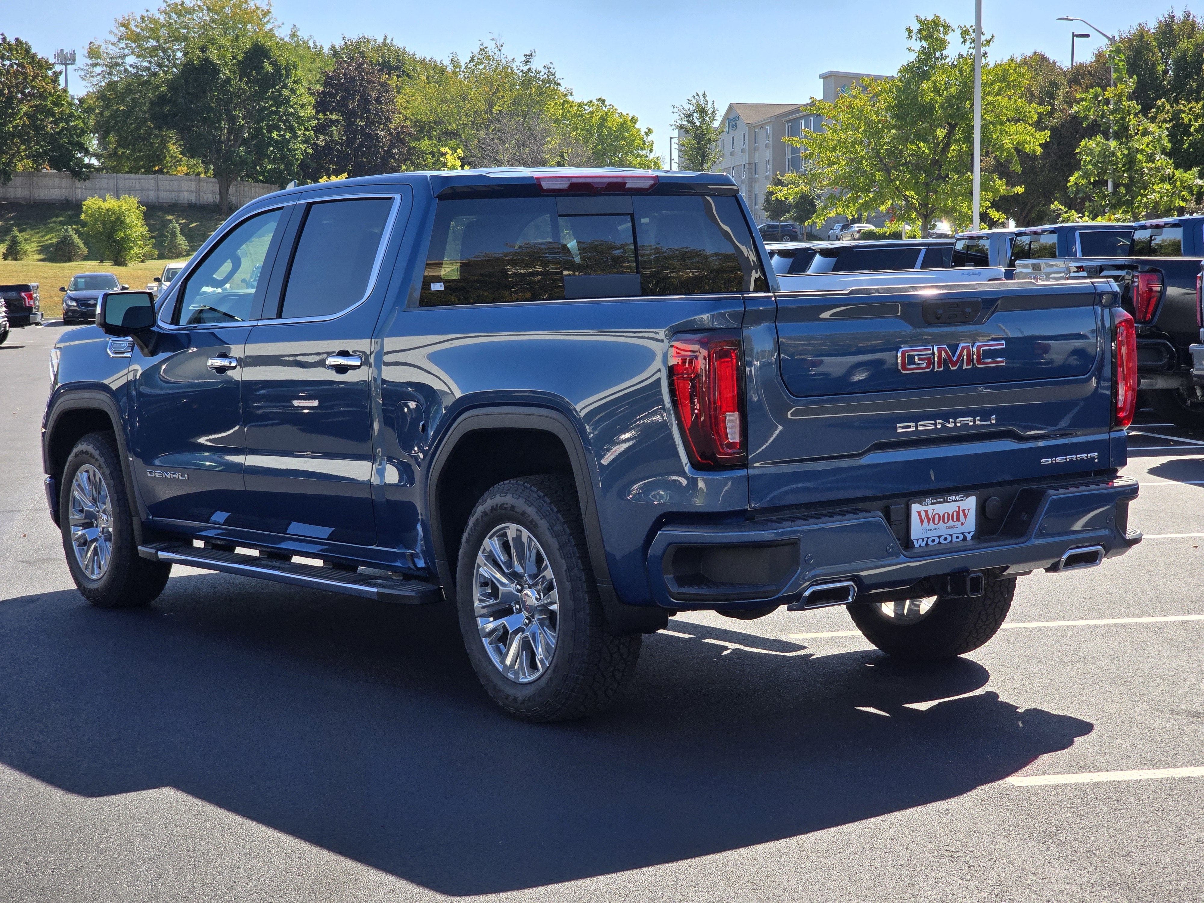 2025 GMC Sierra 1500 Denali 7